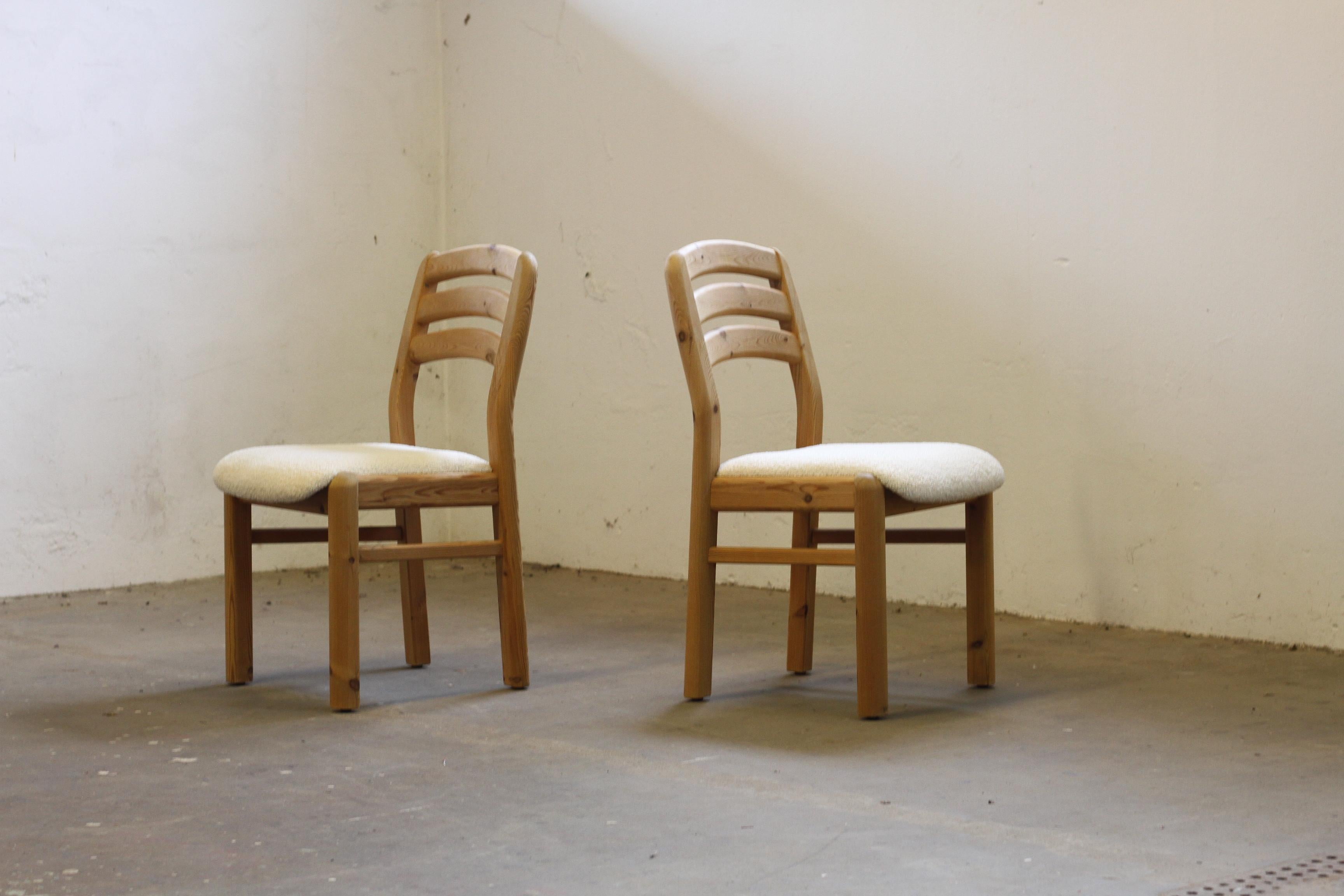 Danish Pine Wood Dining Chairs 1970s/80s by Dyrlund For Sale 8
