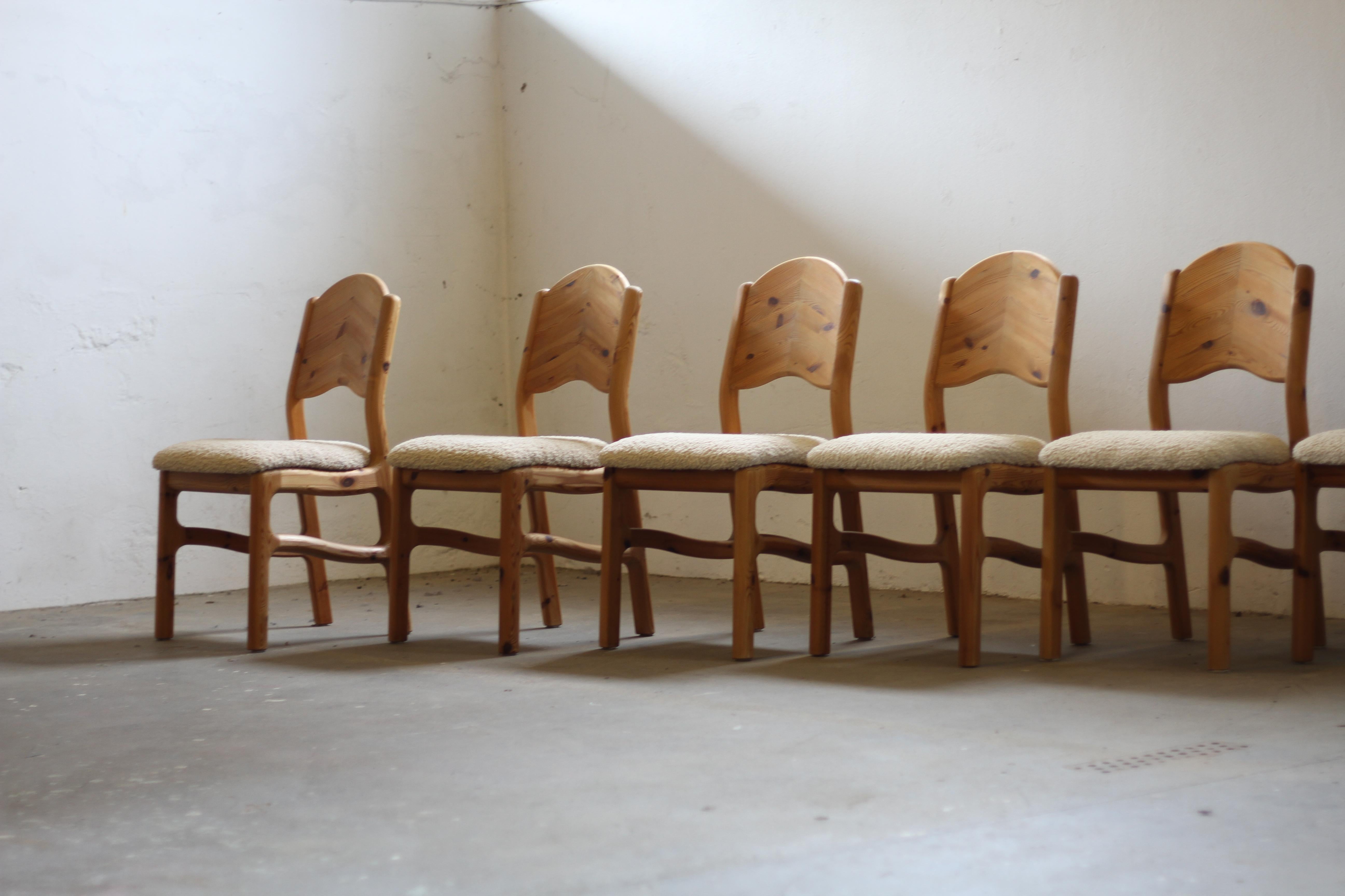 Danish Pine Wood Dining Chairs in style of Rainer Daumiller - 1970s In Good Condition In Store Heddinge, DK