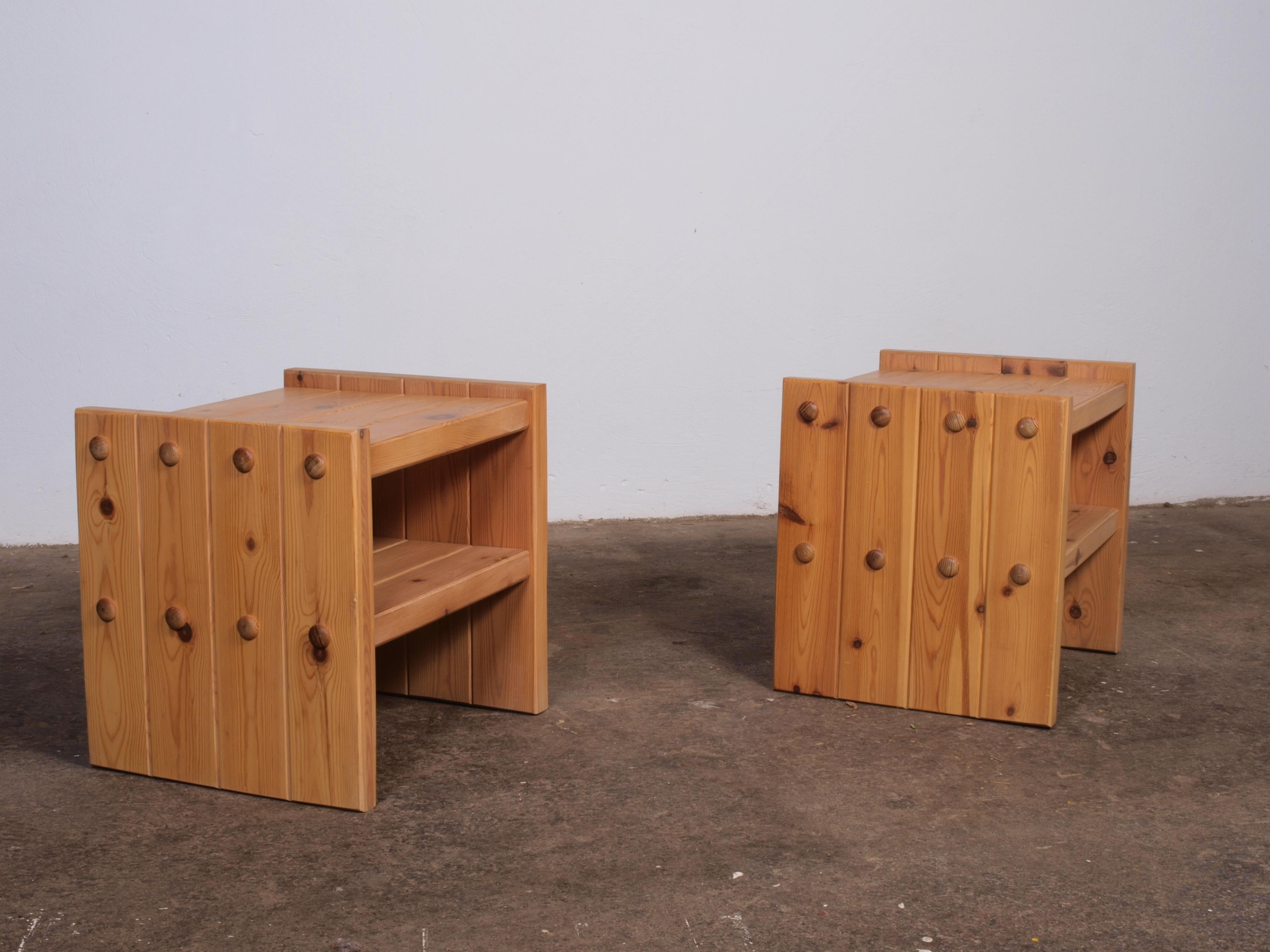 Scandinavian Modern Danish Pine Wood Nightstand / Bedside Table For Sale