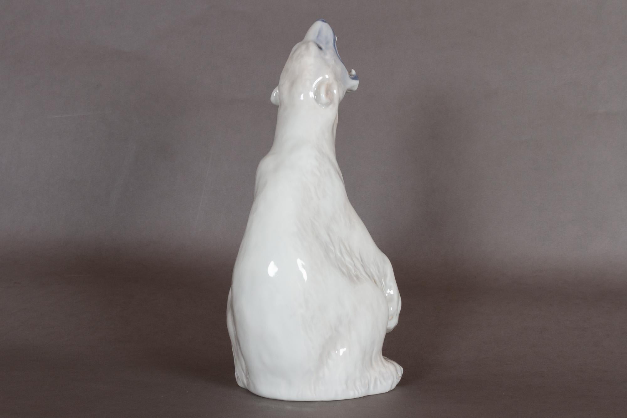 Danish Porcelain Polar Bear by C. F. Liisberg for Royal Copenhagen, 1970s In Good Condition In Asaa, DK