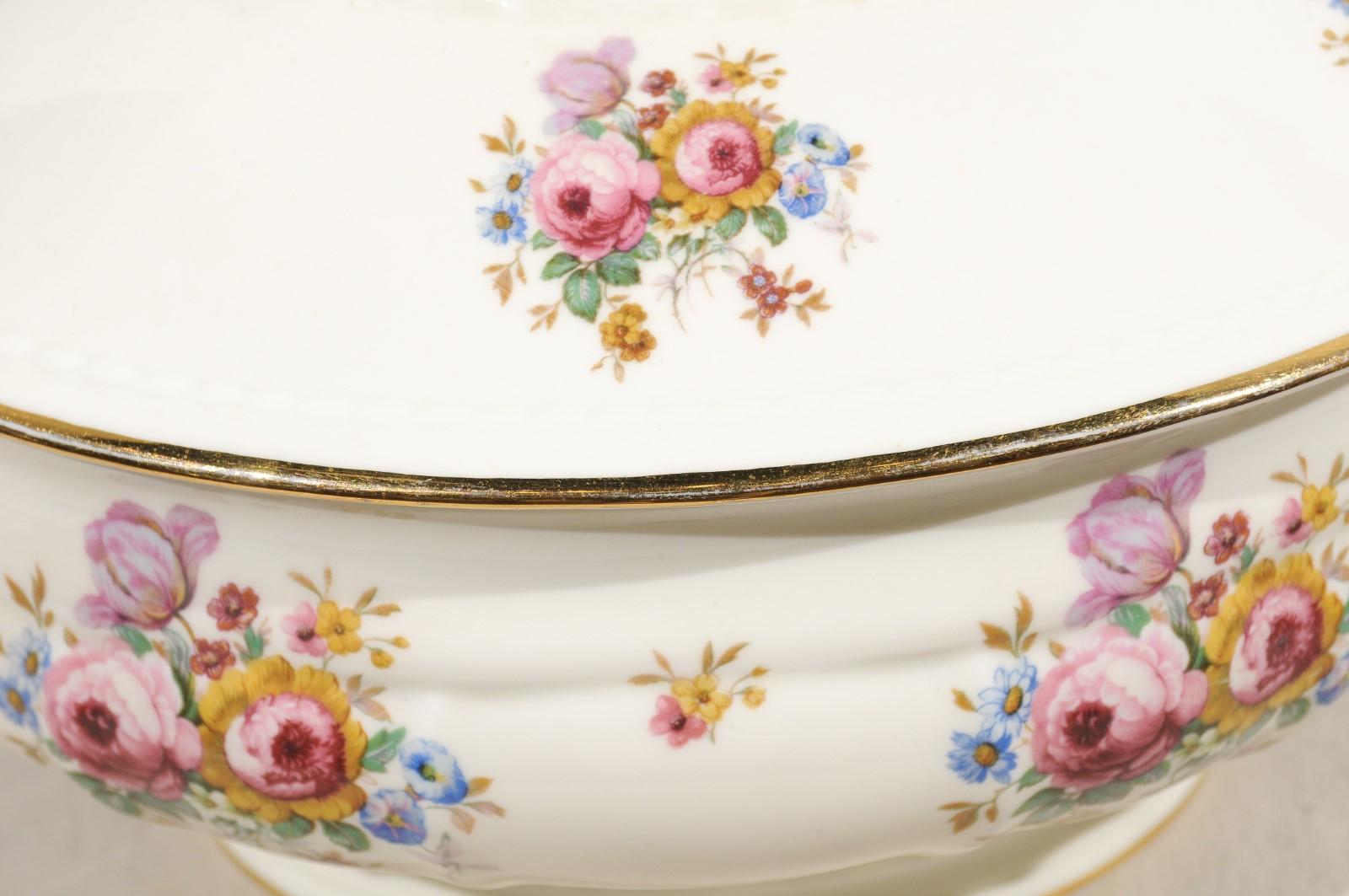 Dänische Suppenterrine aus Porzellan mit Deckel, vergoldetem Rand und buntem Blumendekor, 1930er Jahre 4