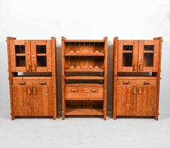 Hans Frydendal para IDE Møbler Sistema de armarios "Christian IV" de pino de Pomerania