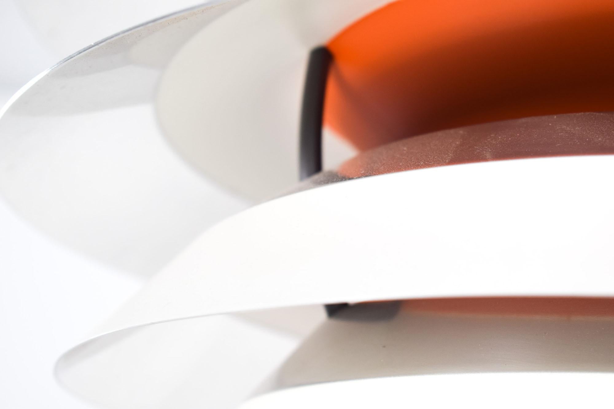 Danish Poul Henningsen Contrast Pendant Lamp by Louis Poulsen In Good Condition For Sale In Lisboa, Lisboa