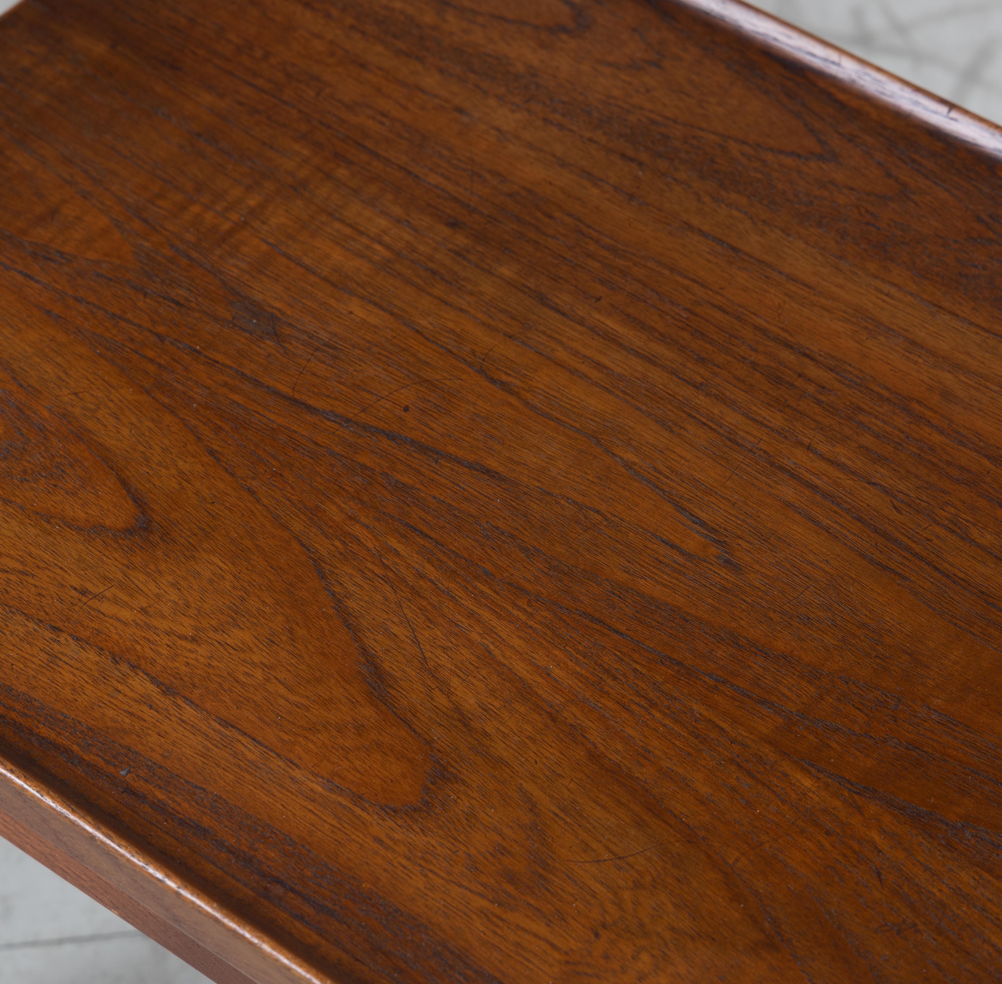 Danish production coffee table in Teak wood, 1960 For Sale 5