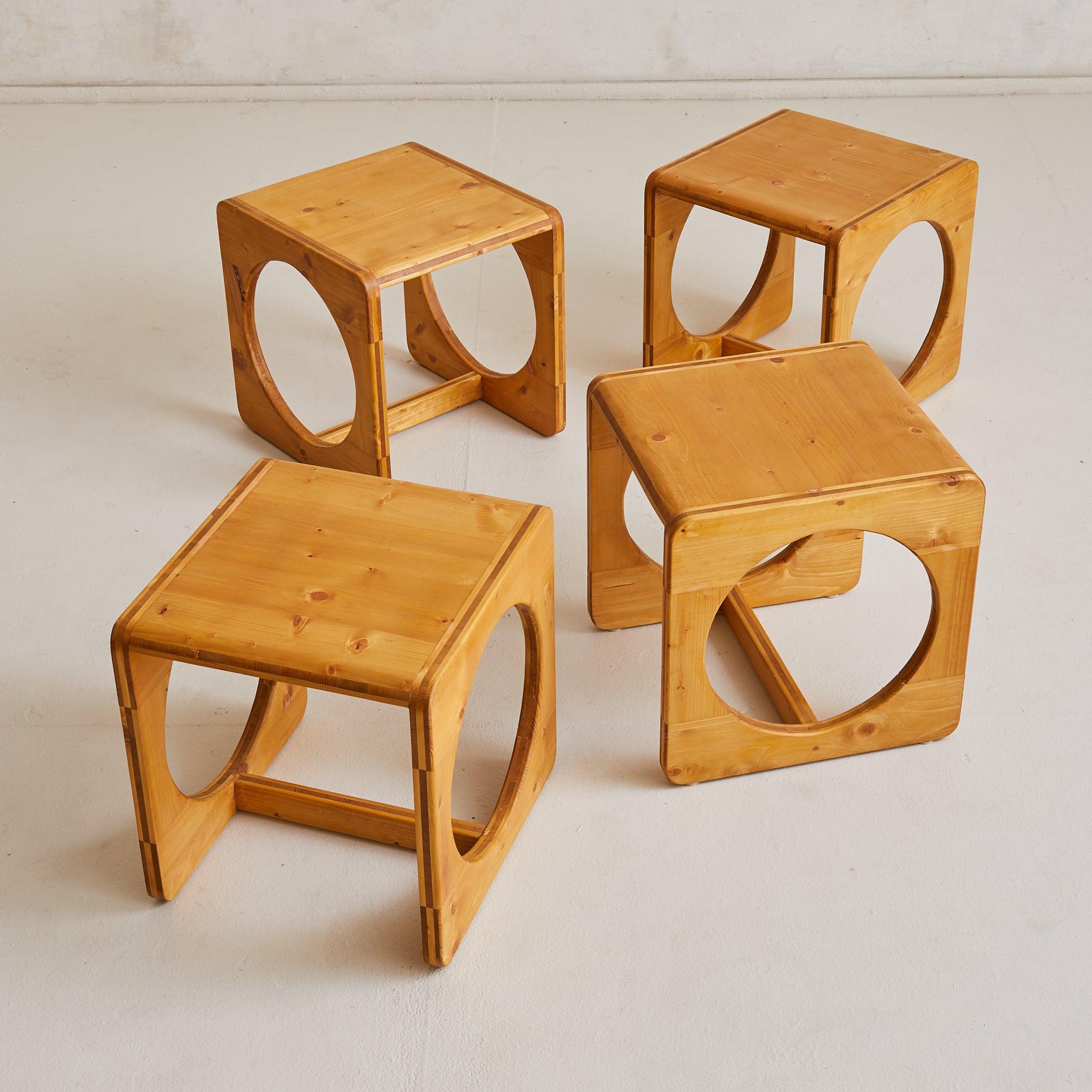 Danish Prototype Pine Dining Table with Four Nesting Stools, 1970s For Sale 5