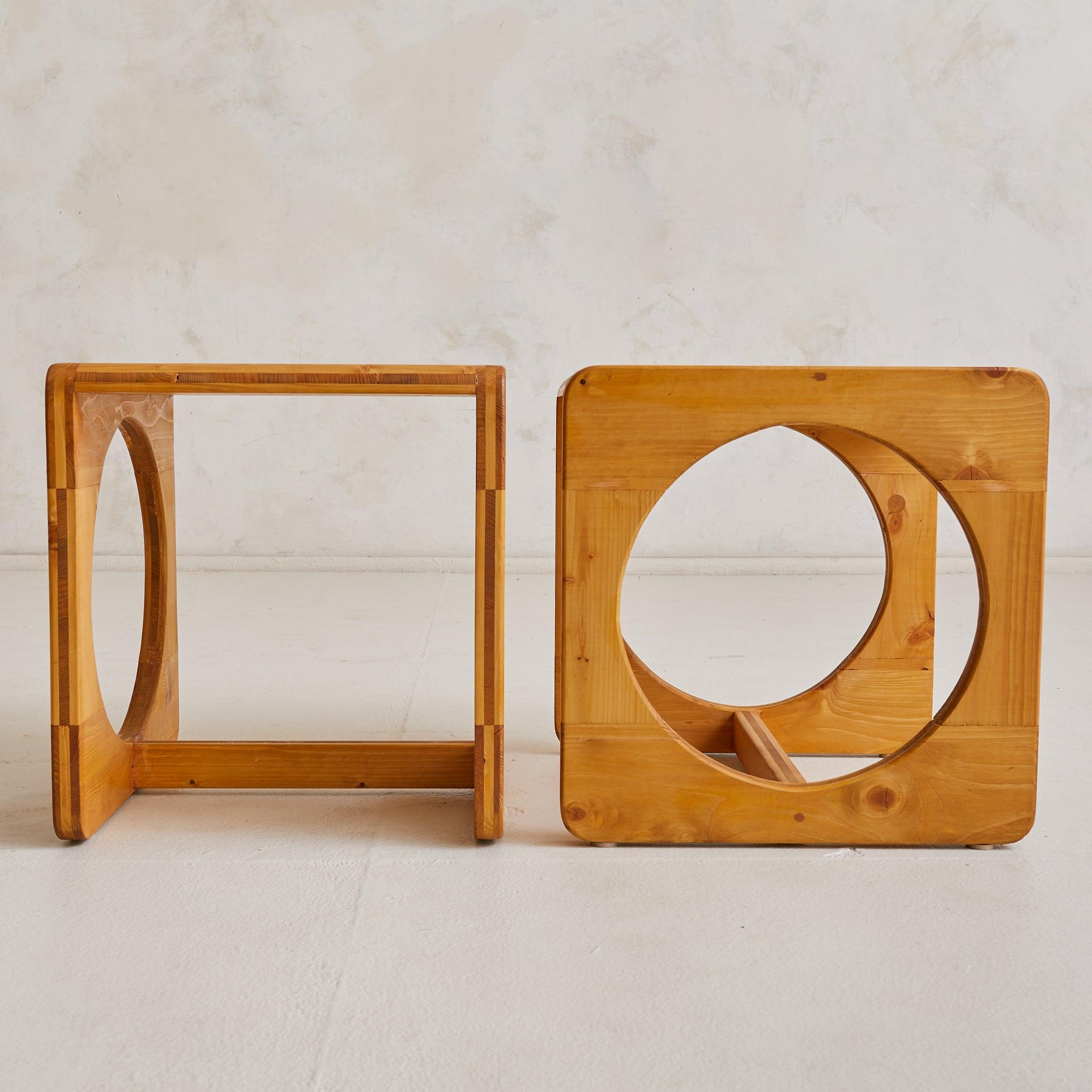 Danish Prototype Pine Dining Table with Four Nesting Stools, 1970s For Sale 6