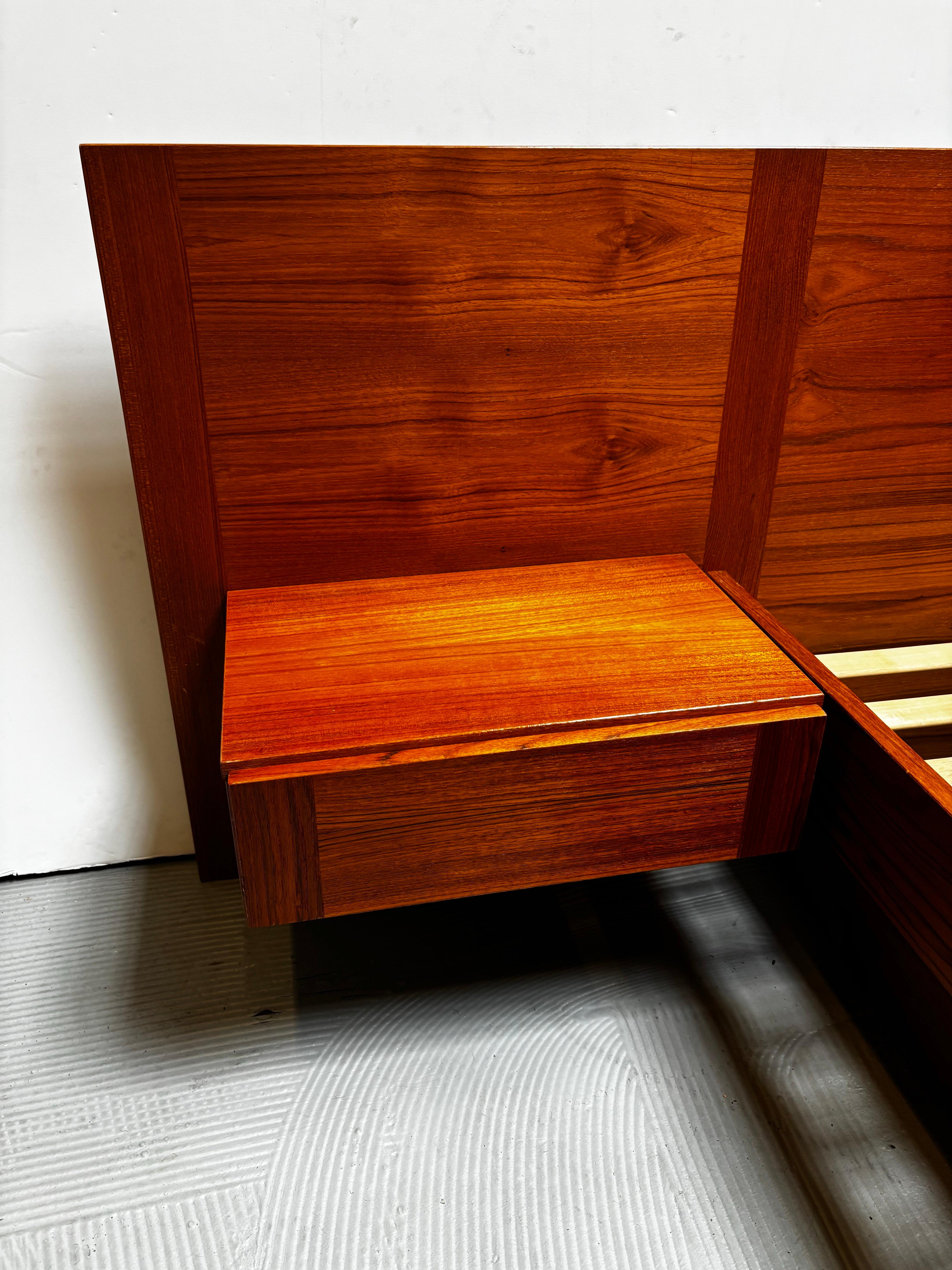 Scandinavo moderno Letto a piattaforma danese Queen Size di Sannemmans MobelFabrik in vendita