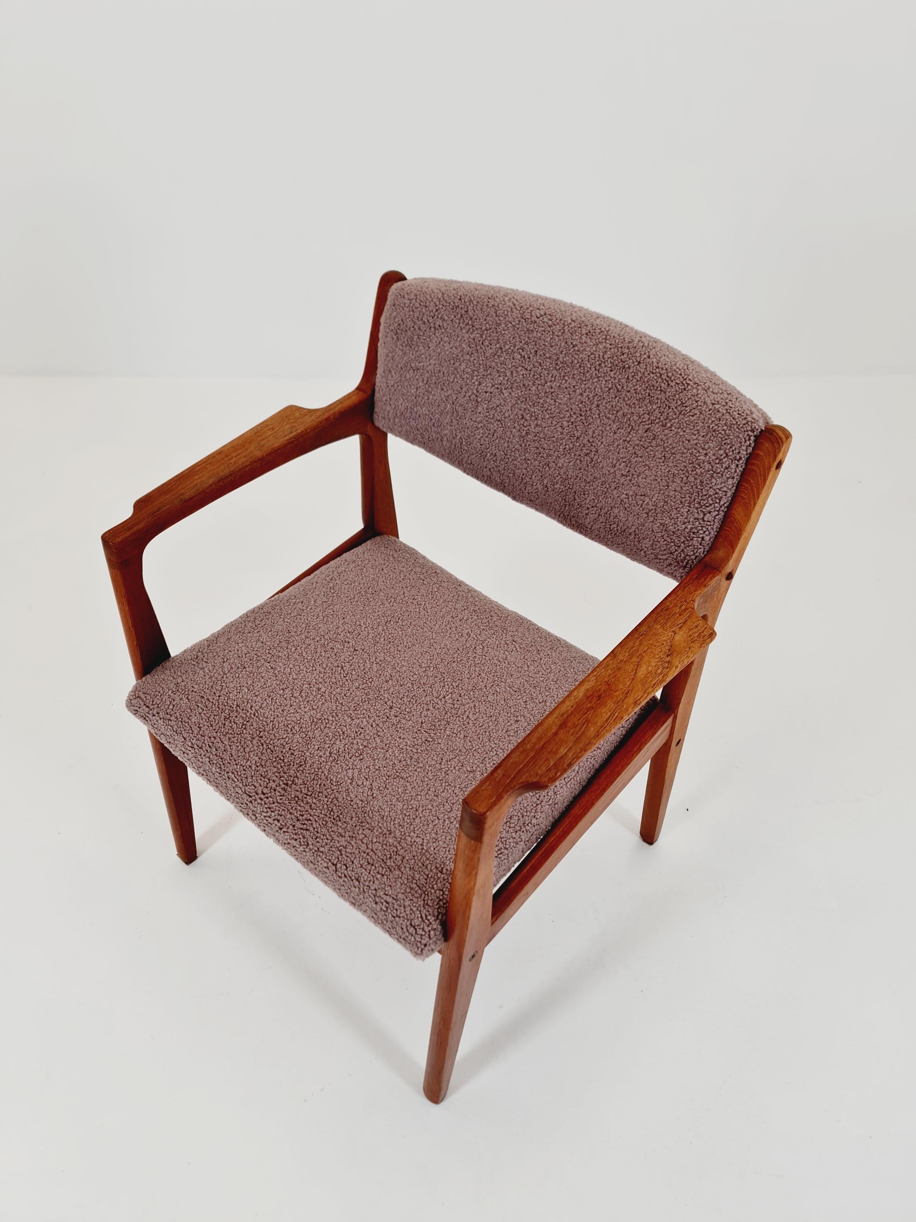 Mid-Century moderno Rara poltrona danese in teak di Erik Buch per Orum  , 1960s in vendita
