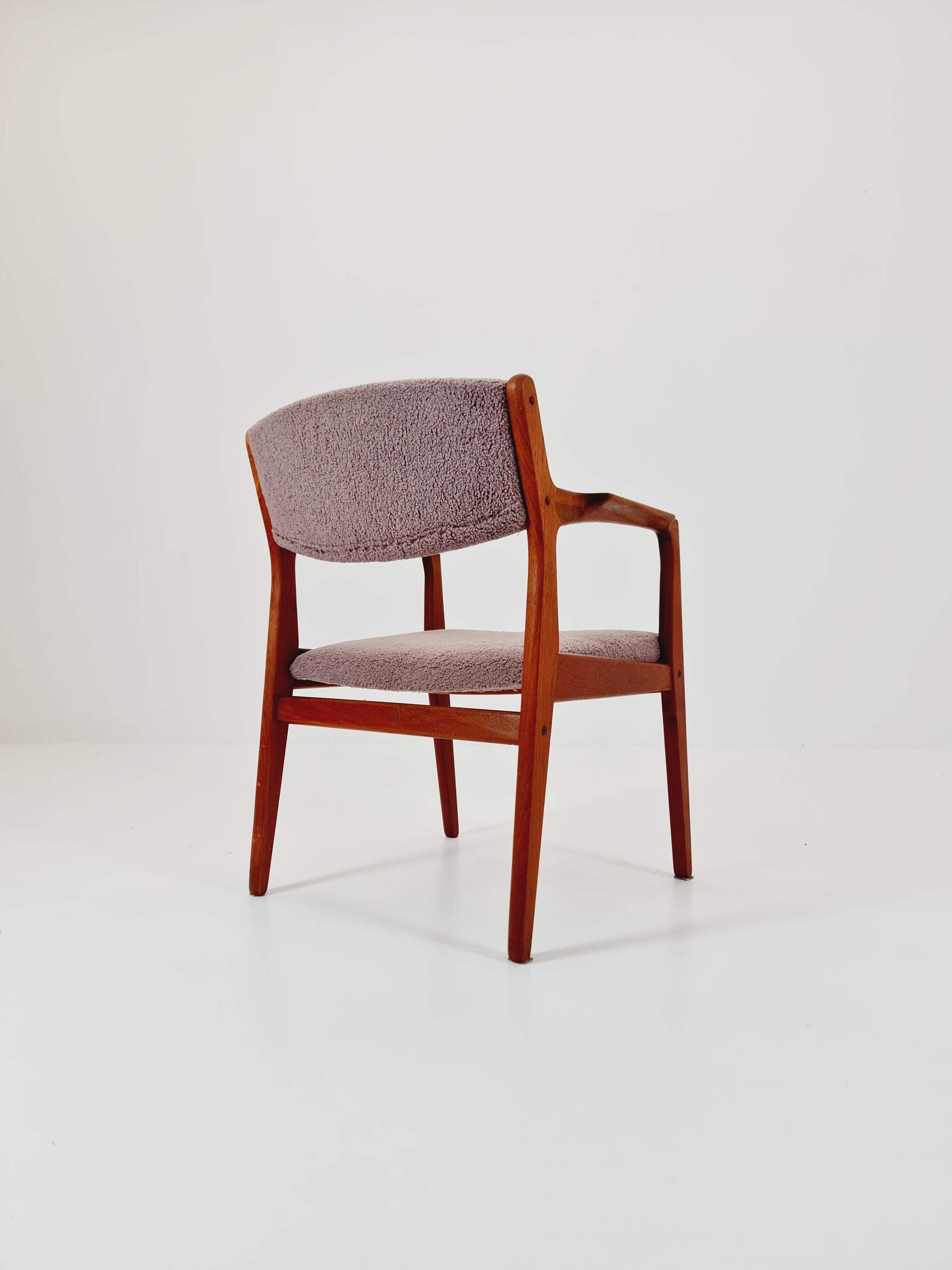 Rara poltrona danese in teak di Erik Buch per Orum  , 1960s in vendita 1