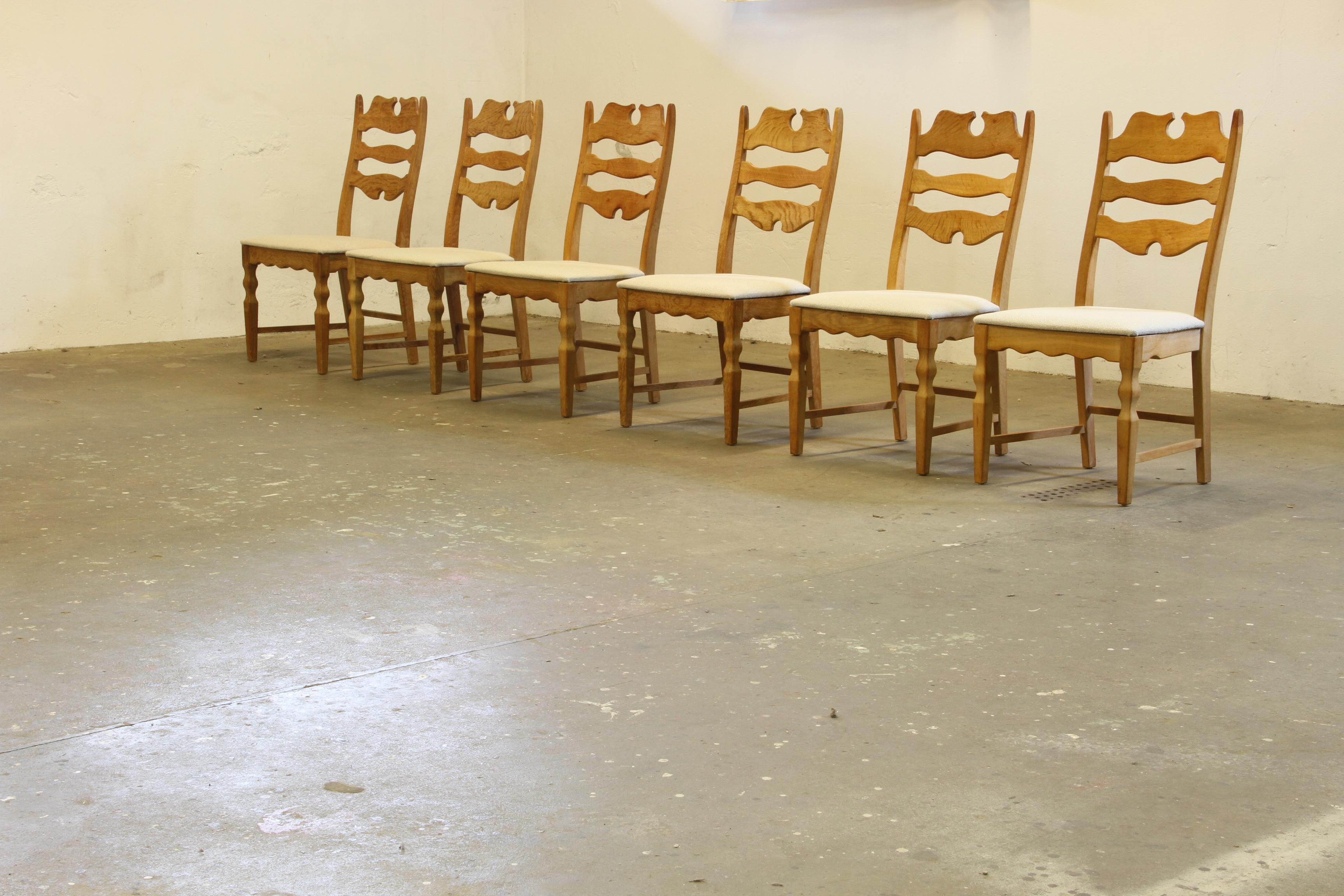 Danish Razorblade Highback Chairs in Light Oak by Henning Kjærnulf 1960 set of 6 In Good Condition For Sale In Store Heddinge, DK