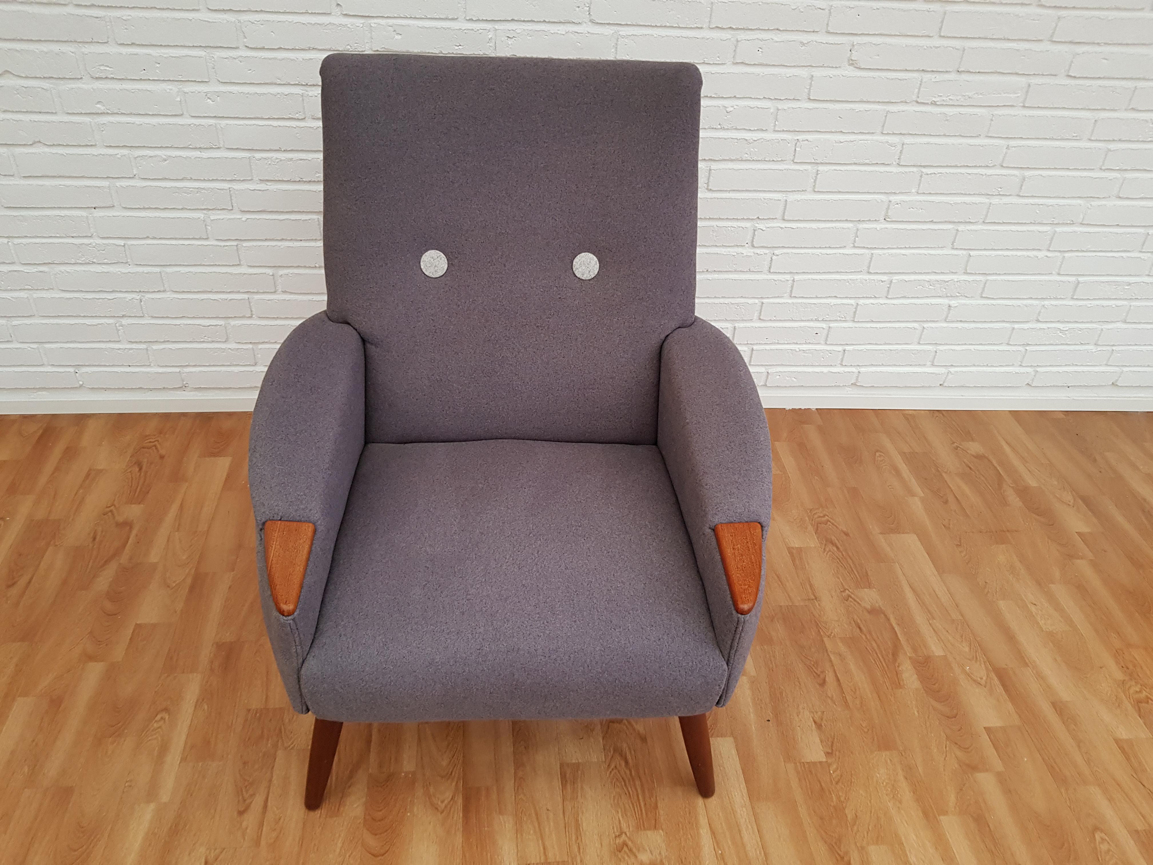 Scandinavian Modern Danish Retro Lounge Chair, Nails and Legs Teakwood, Completely Restored For Sale