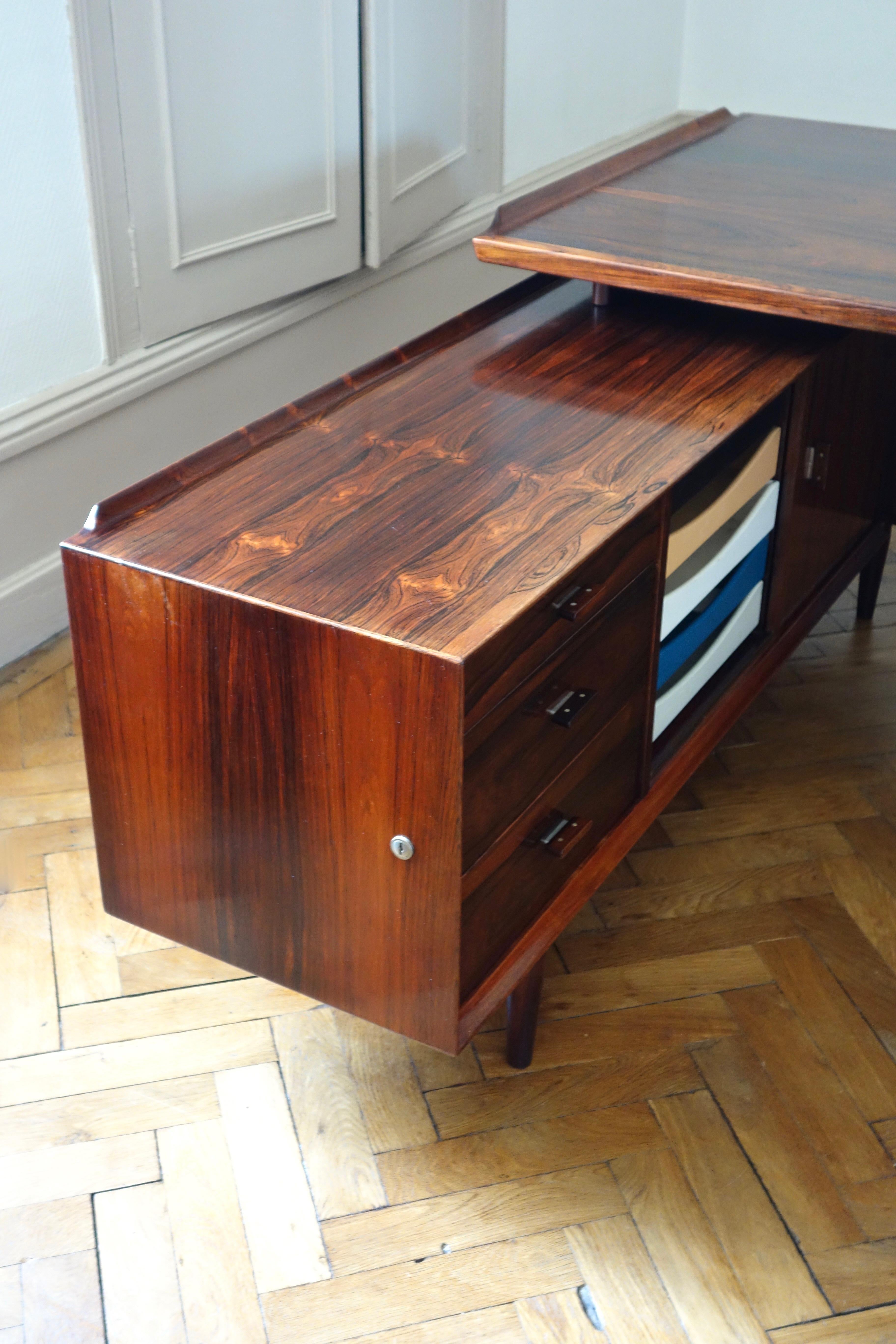 Danish Rio Palisander Desk of Arne Vodder for Sibast, 1965 In Good Condition For Sale In BEAUNE, FR