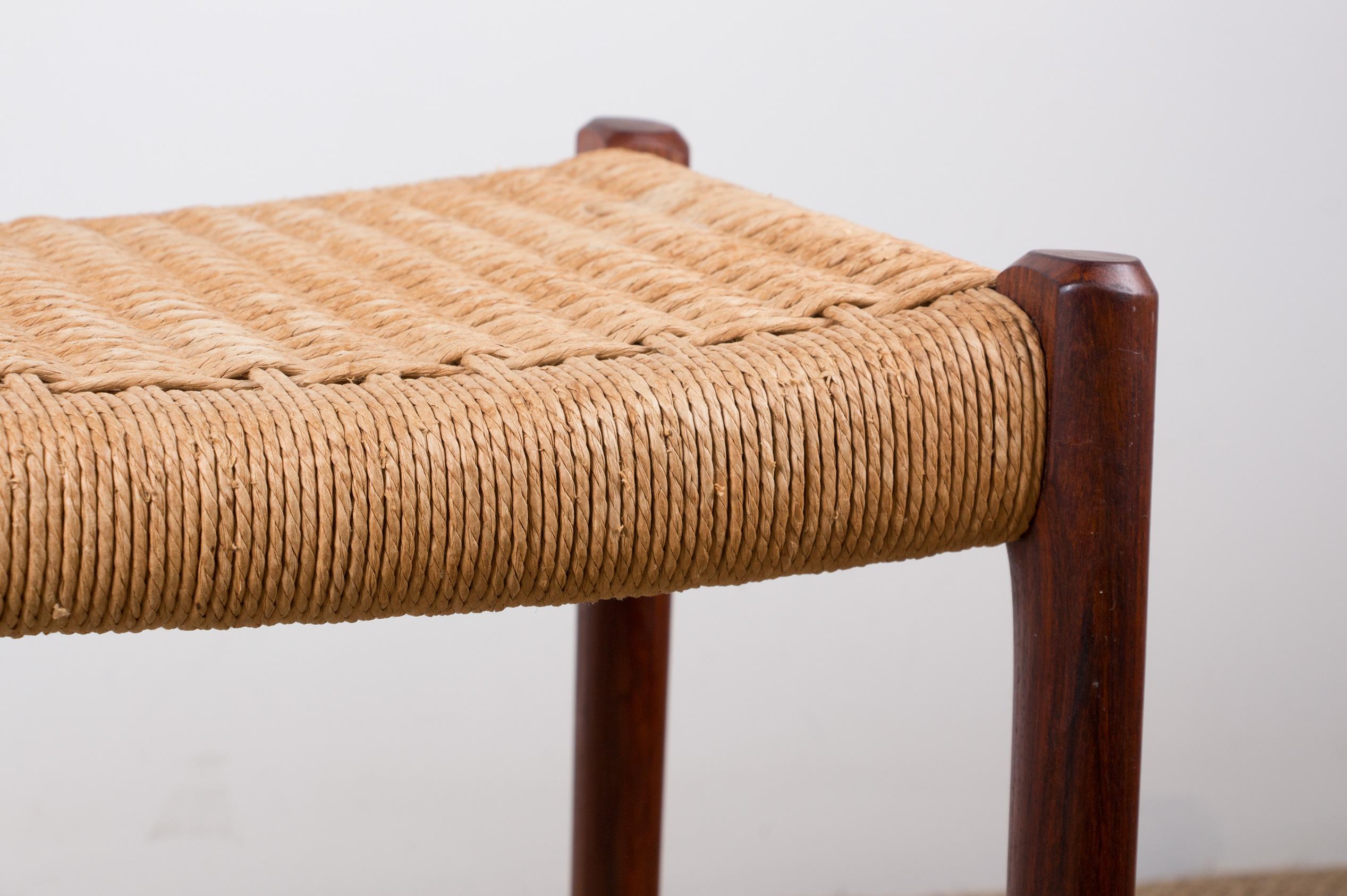 Danish Rio Rosewood & Rope Model 80 Stool by Niels Otto Moller, 1960 In Good Condition In JOINVILLE-LE-PONT, FR