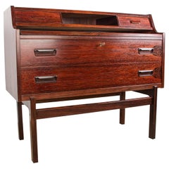 Palosanto de Río danés  Secretaire de Arne Wahl Iversen para Vinde Mobelfabrik 1960.