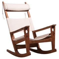 Sillas mecedoras de madera
