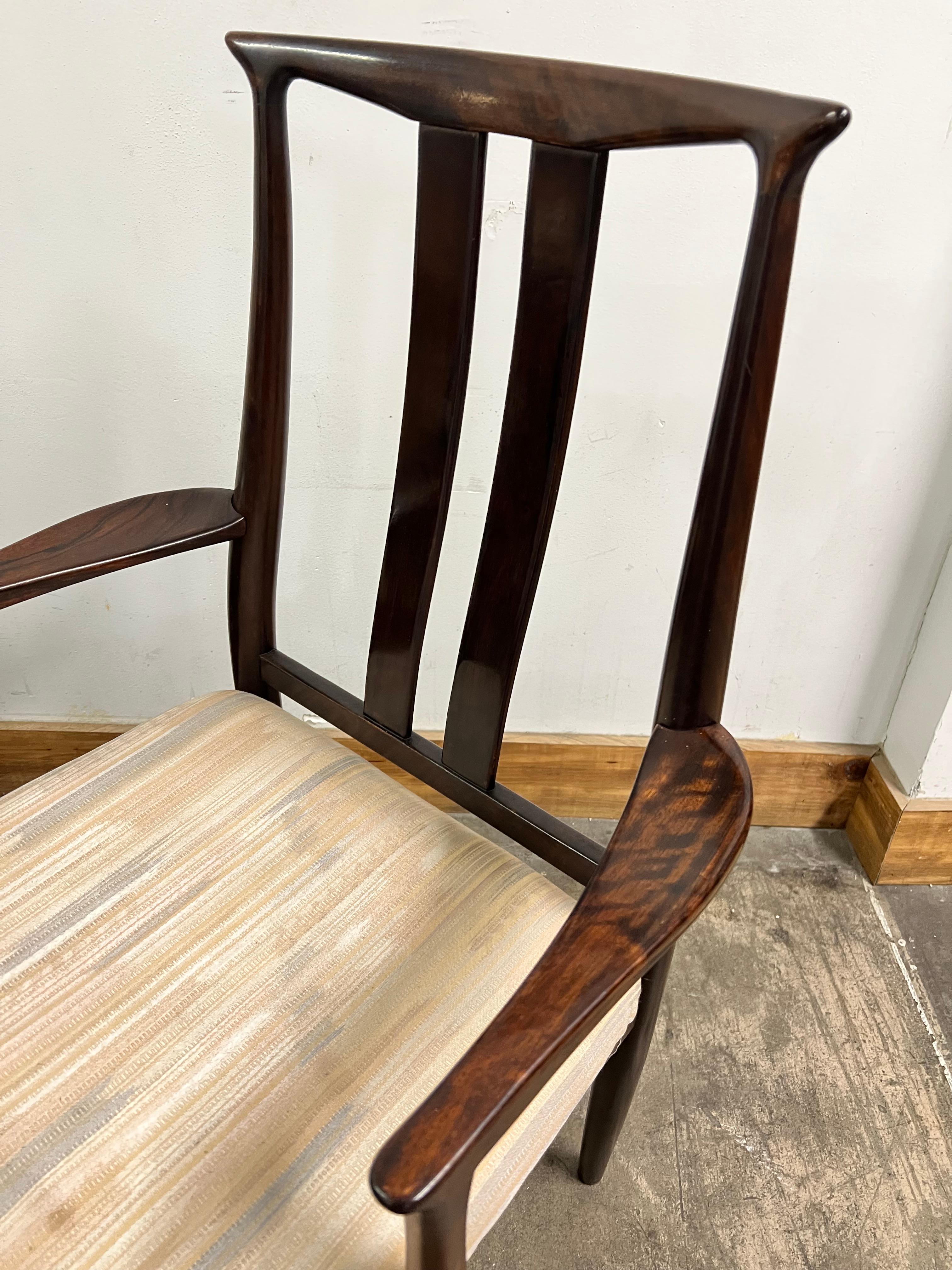Danish Rosewood Adjustable Dining Table with 7 Rosewood Chairs For Sale 5