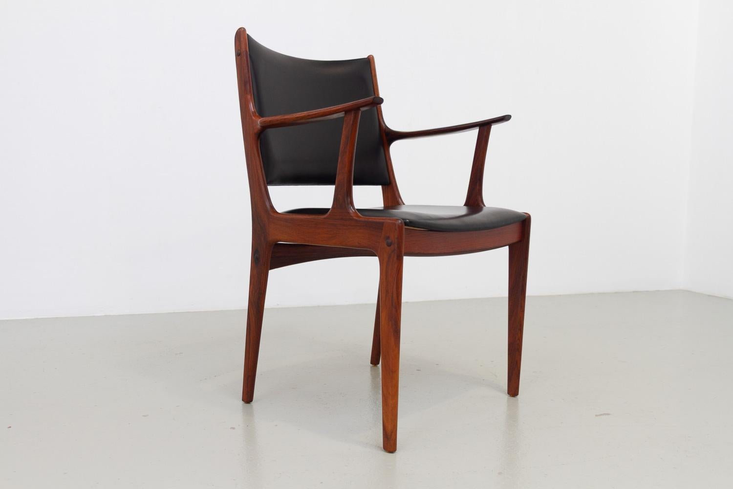 Dänischer Palisander-Sessel von Johannes Andersen für Uldum Møbelfabrik, 1960er Jahre. im Angebot 13