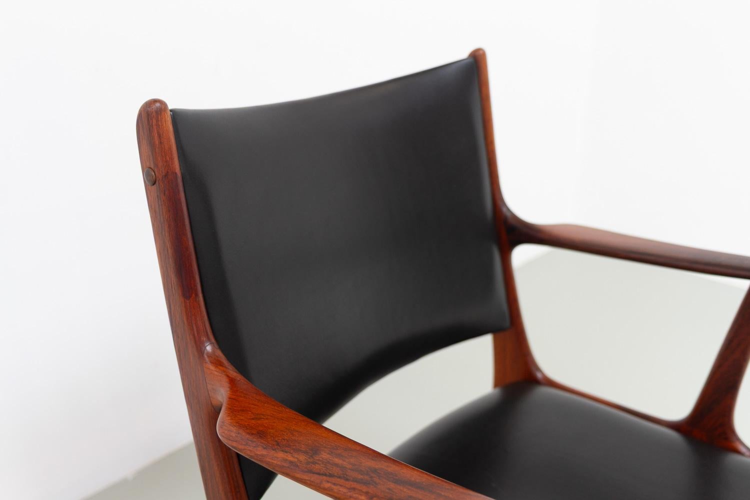 Dänischer Palisander-Sessel von Johannes Andersen für Uldum Møbelfabrik, 1960er Jahre. im Angebot 3