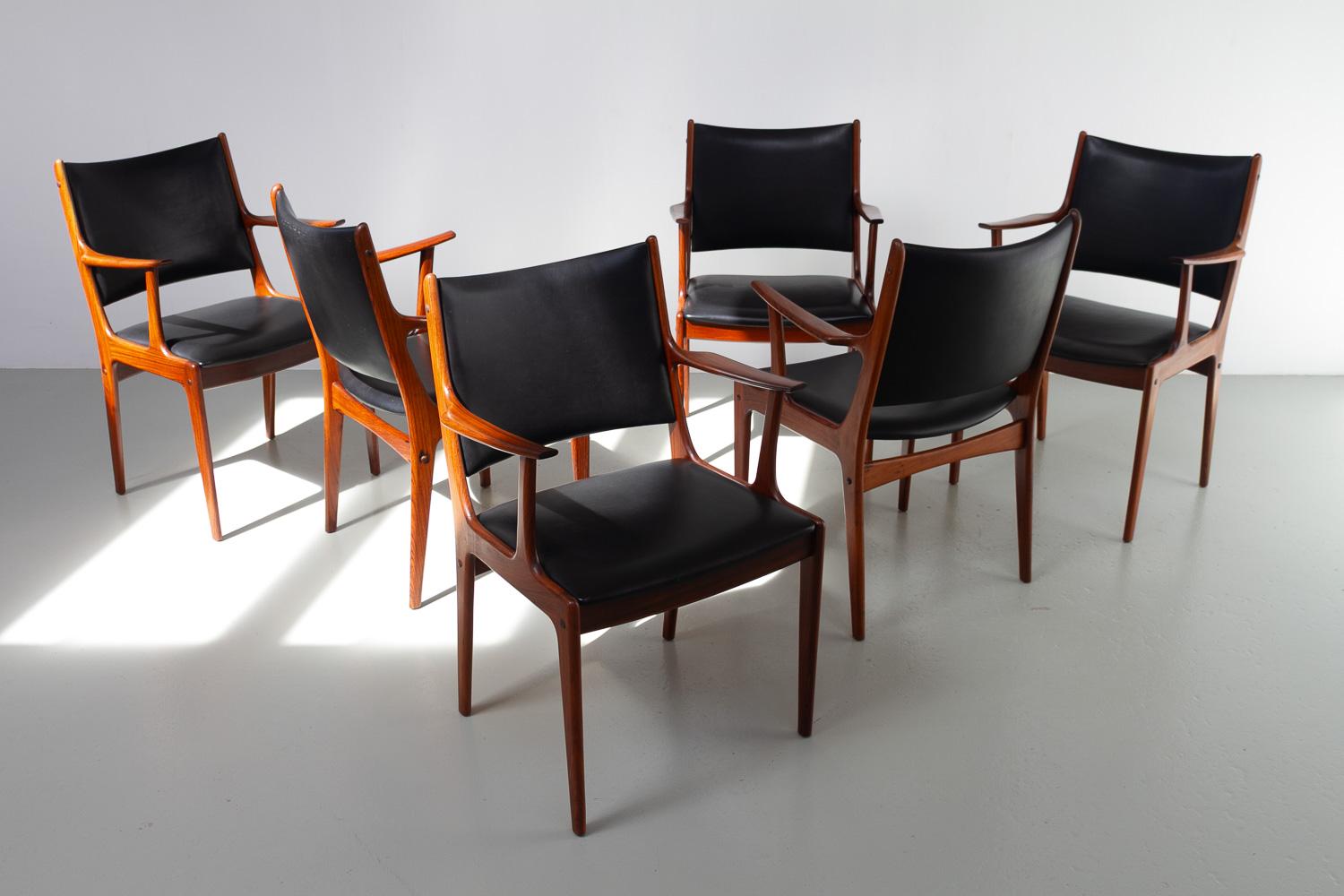Dänische Palisander-Sessel von Johannes Andersen für Uldum Møbler, 1960er Jahre. 6er-Set im Angebot 4