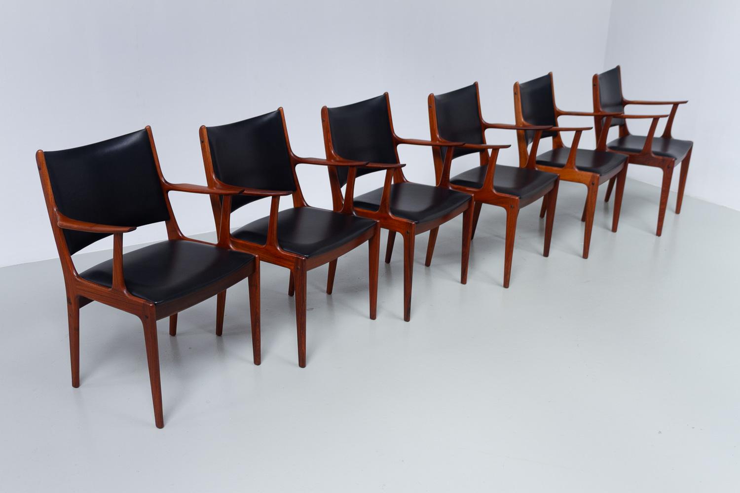 Dänische Palisander-Sessel von Johannes Andersen für Uldum Møbler, 1960er Jahre. 6er-Set im Angebot 12