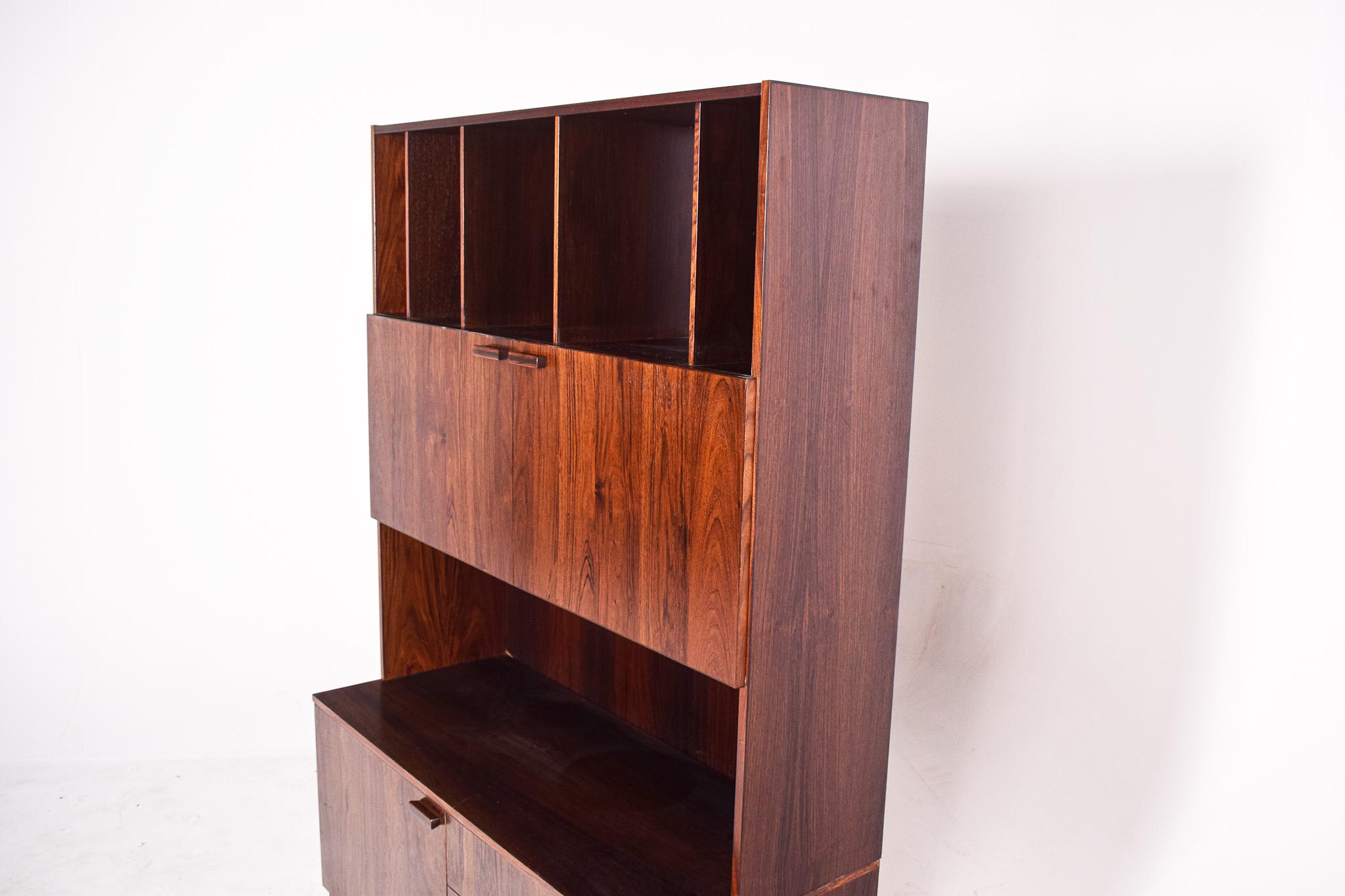 Danish Rosewood Bookcase, 1960s In Good Condition For Sale In Lisboa, Lisboa