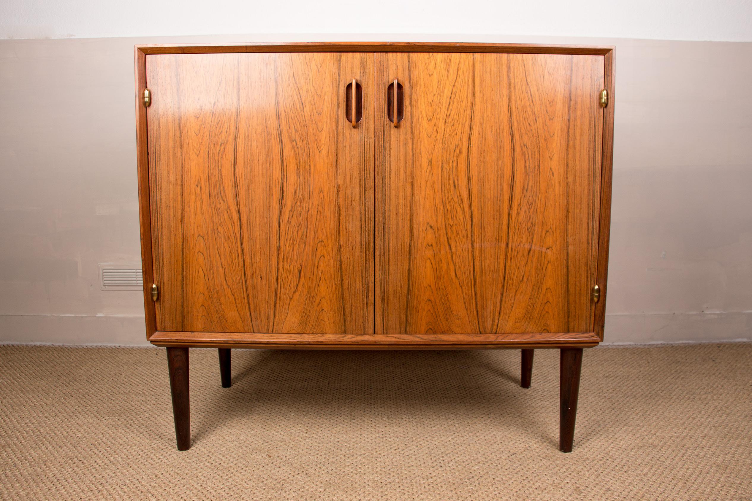 Danish Rosewood Bookcase by Ejvind a Johansson for Ivan Gern, 1960 In Good Condition In JOINVILLE-LE-PONT, FR