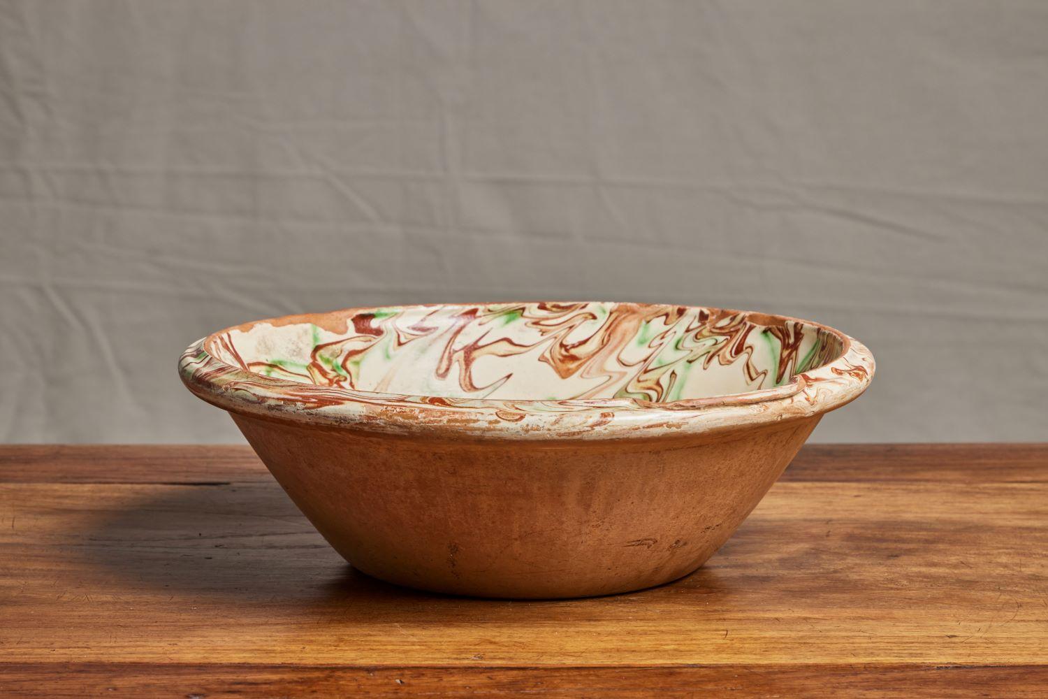 Ceramic Danish rosewood bowl farmhouse from the 1920's.