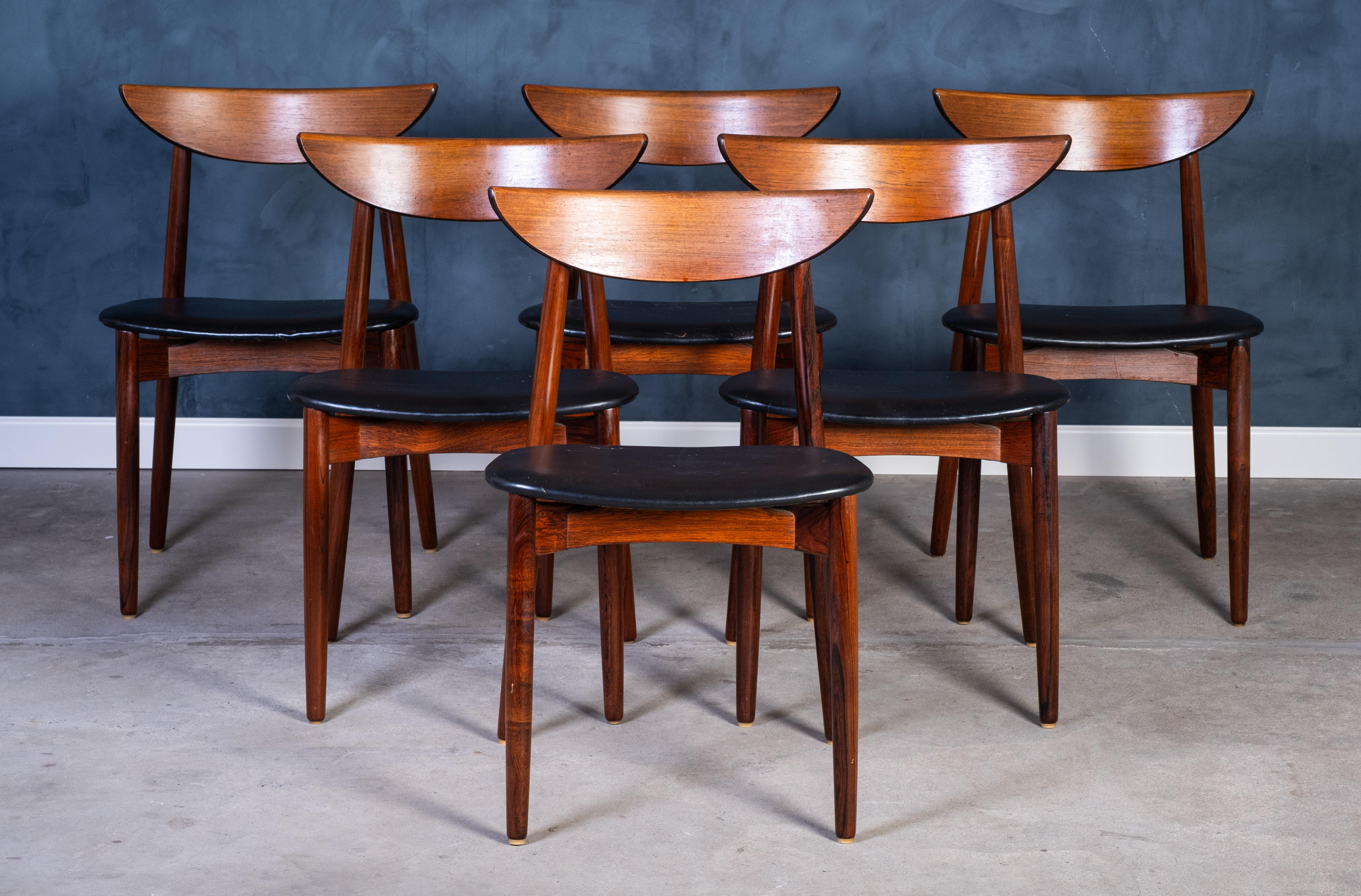 Elegant set of six dining chairs designed by Kurt Østervig for K.P. Møbler in the 1960s. Crafted from beautifully grained rosewood, these chairs combine timeless Danish design with exceptional comfort.

Each chair is in very good vintage condition,