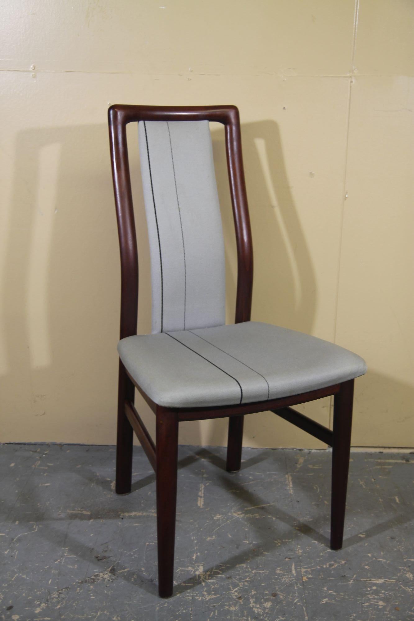 Danish Rosewood Chairs In Good Condition For Sale In Asbury Park, NJ