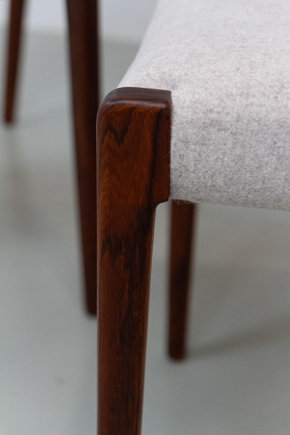 Sedie danesi in palissandro Model 71 di Niels O. Møller, anni '70. Set di 6 pezzi. in vendita 7
