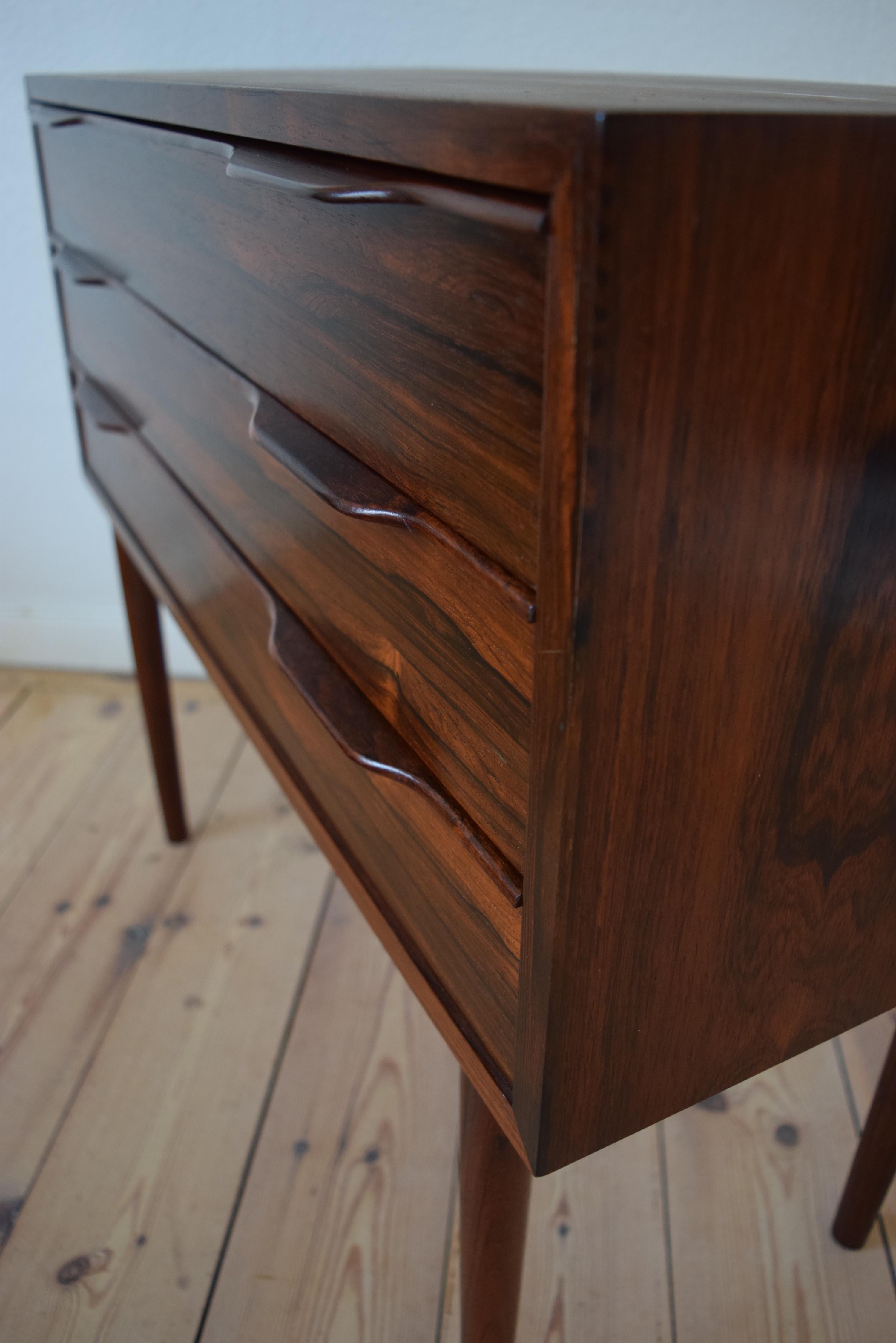 Danish Rosewood Chest, 1960s In Good Condition For Sale In Nyborg, DK