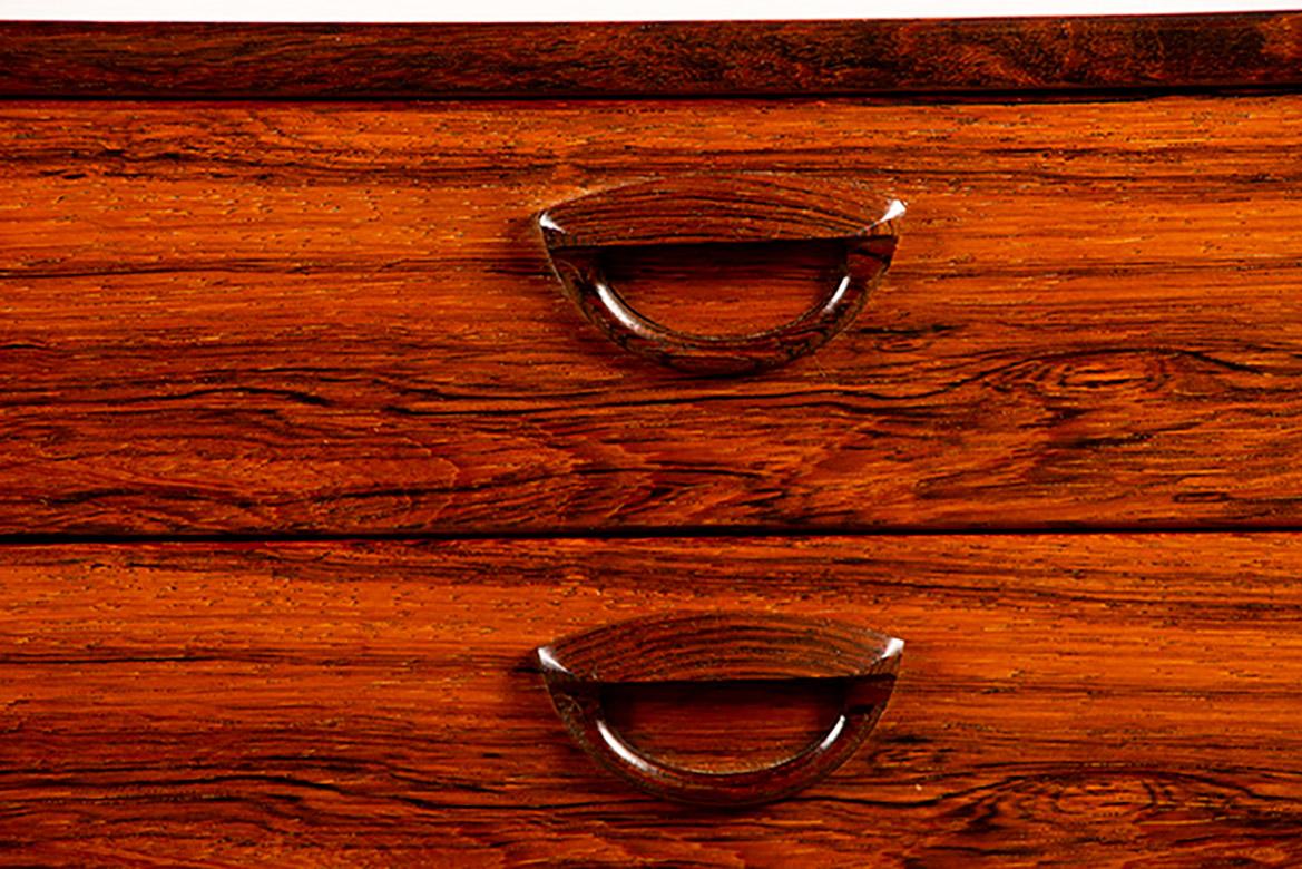 Scandinavian Modern Danish Rosewood chest of drawers by Kai Kristiansen/Feldballe Møbelfabrik 1960. For Sale