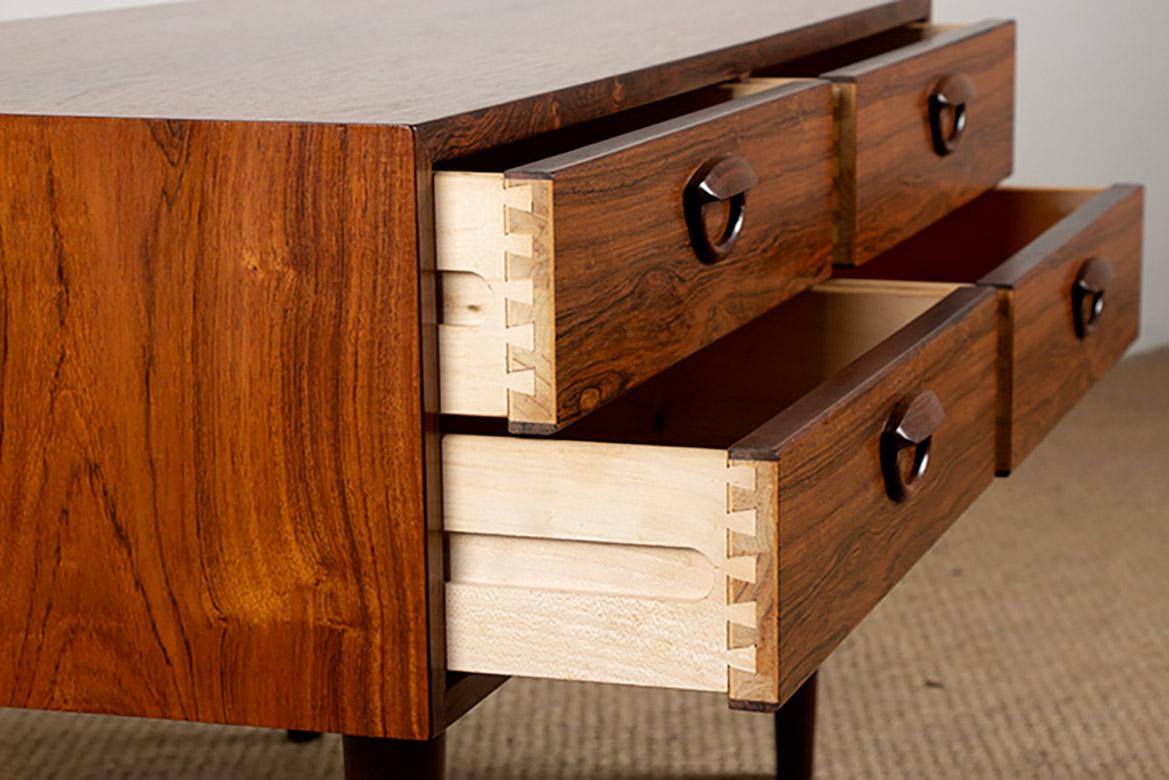 Danish Rosewood chest of drawers by Kai Kristiansen/Feldballe Møbelfabrik 1960. For Sale 4