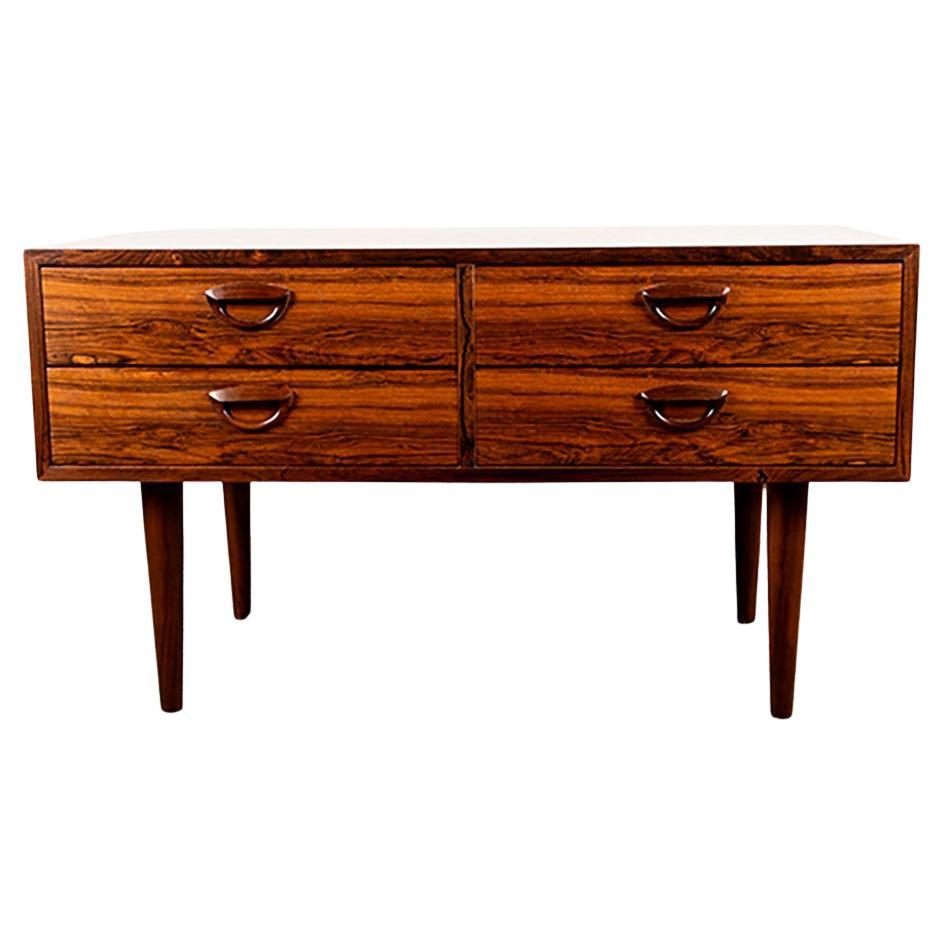 Commode danoise en bois de rose par Kai Kristiansen/Feldballe Møbelfabrik 1960.