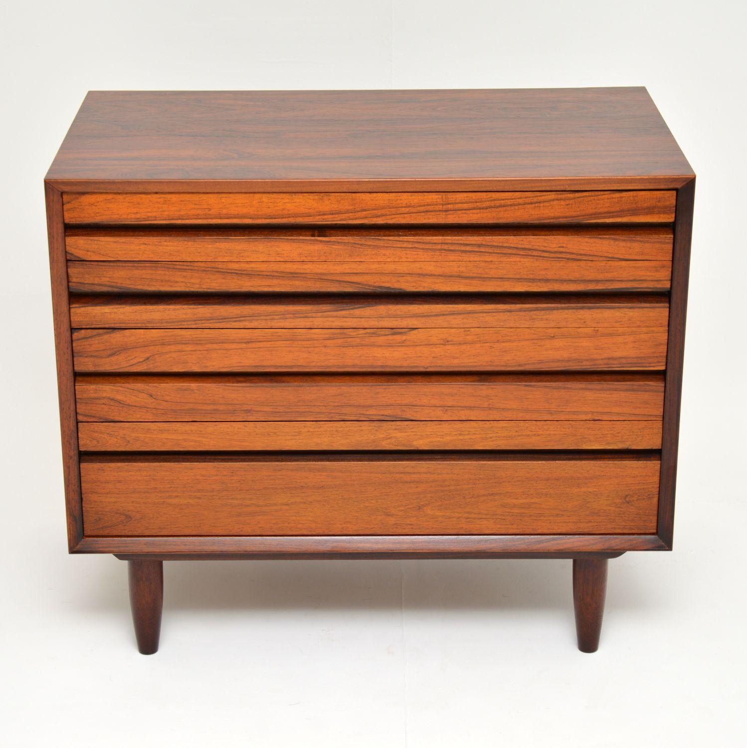 Danish Rosewood Chest of Drawers by Poul Cadovious In Good Condition In London, GB