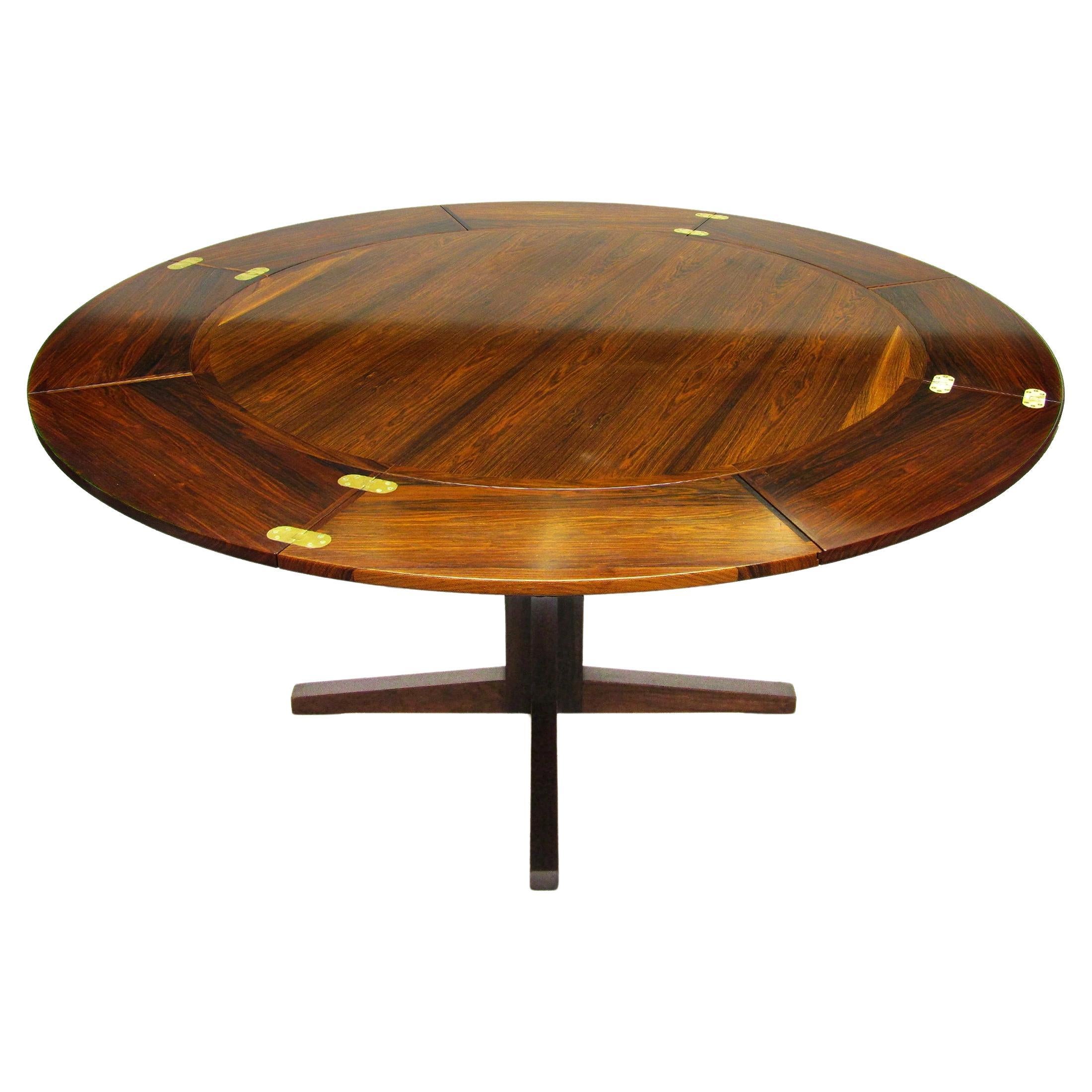 Table de salle à manger danoise circulaire Lotus/table à rabat extensible par Dyrlund en vente