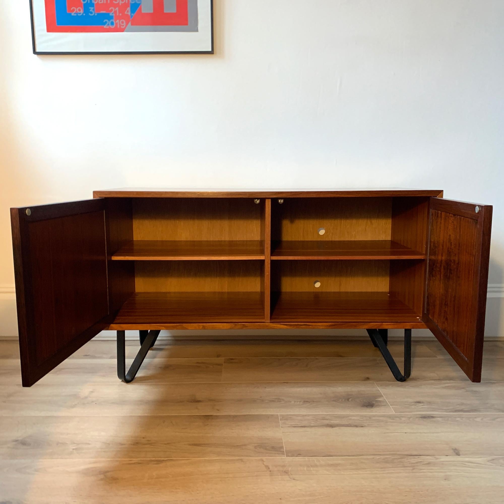 Danish Rosewood Compact Sideboard by Sejling Skabe 4