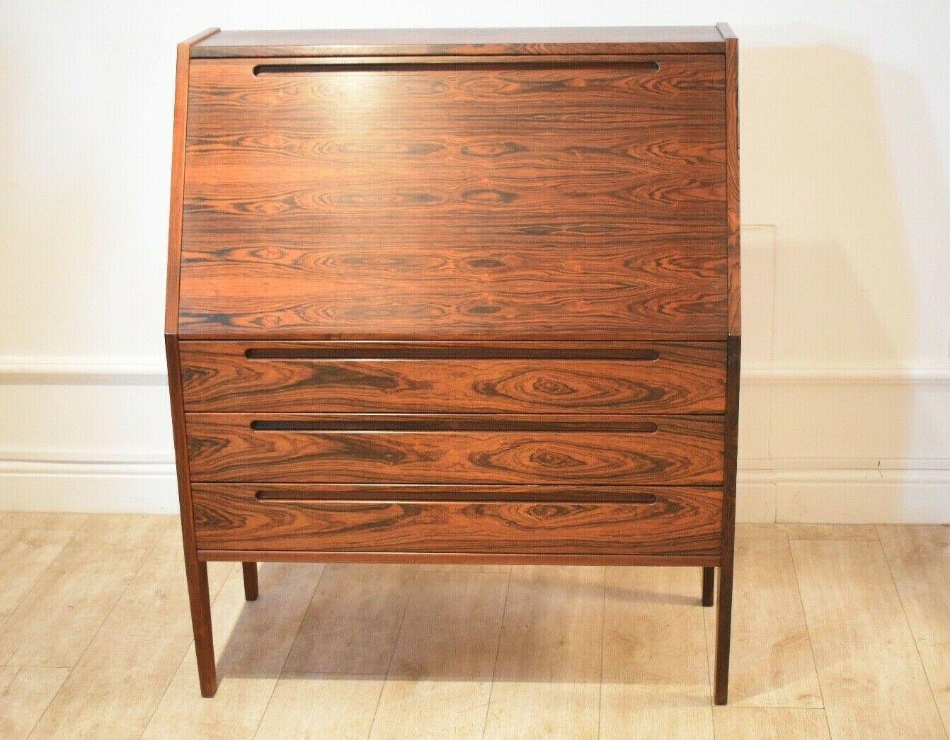 Danish Rosewood Desk/ Bureau/ Secretaire by Nils Jonsson for Møbelfabrik, 1960s In Good Condition In London, GB