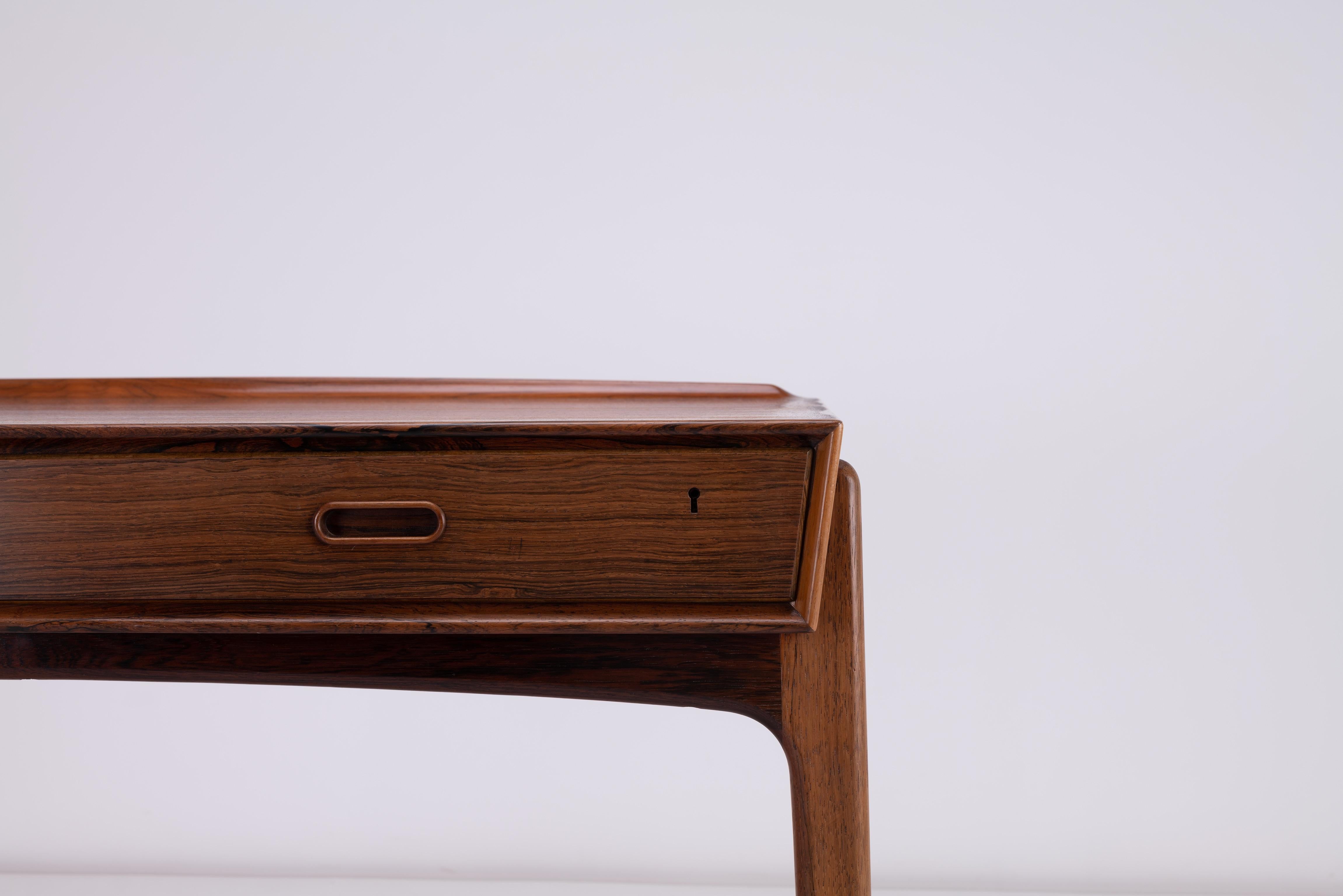 Bois de rose Bureau danois en bois de rose de Svend Aage Madsen pour Sigurd Hansen en vente