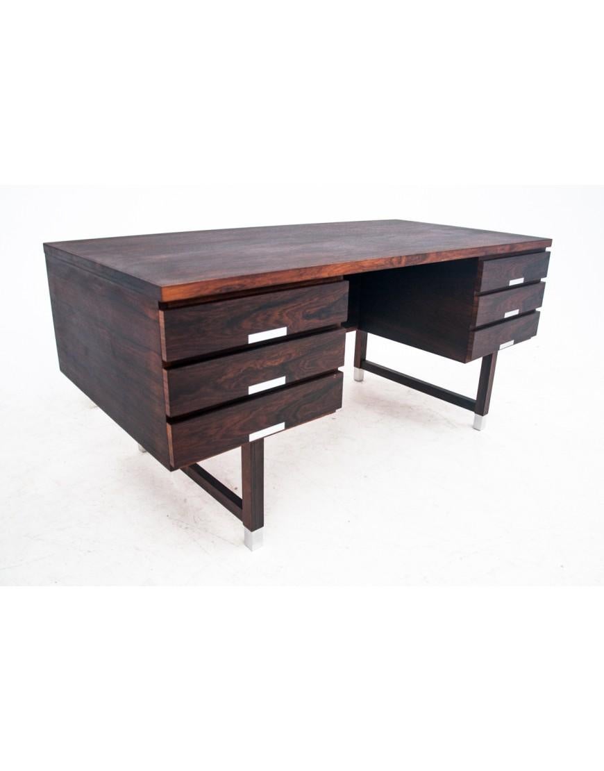 Danish Rosewood Desk, Danish design, 1960s For Sale 6