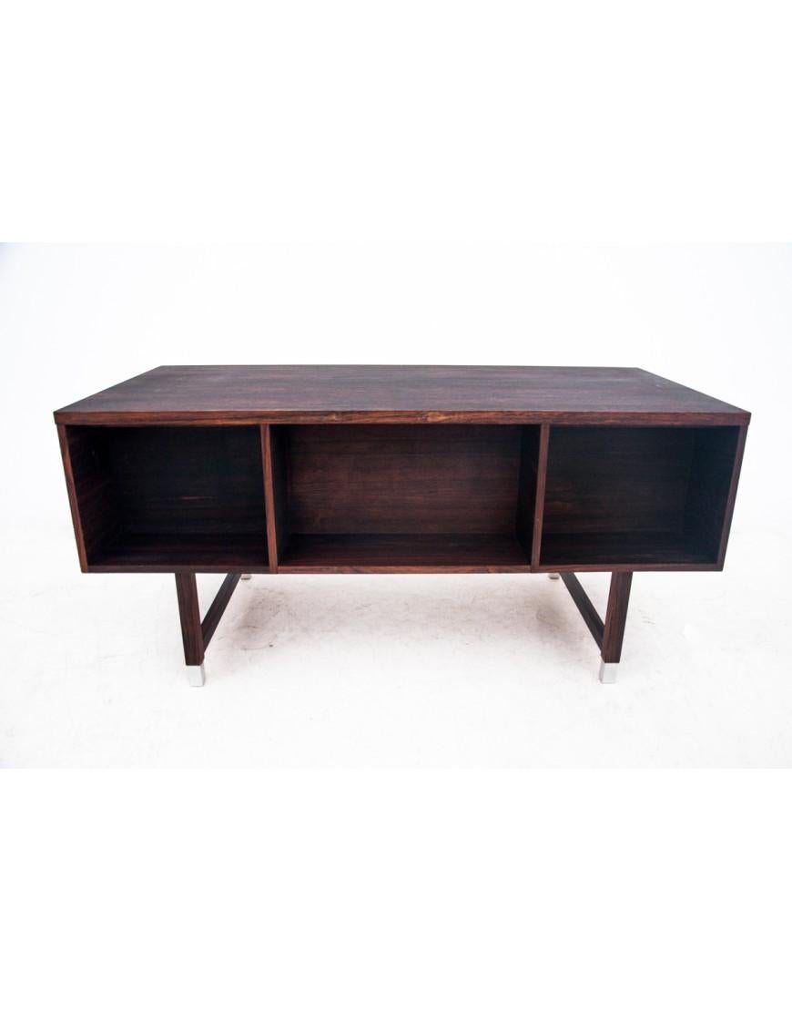 Danish Rosewood Desk, Danish design, 1960s For Sale 7
