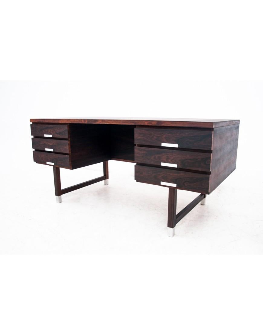 Danish Rosewood Desk, Danish design, 1960s For Sale 3