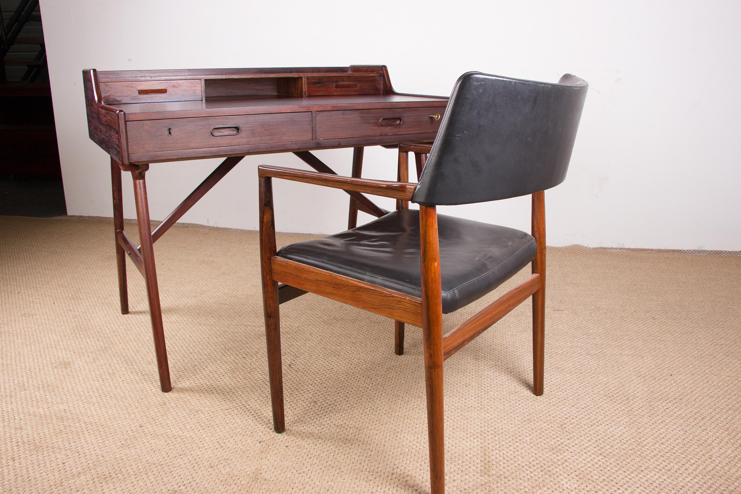 Danish Rosewood Desk, Model 56 by Arne Wahl Iversen for Vinde Mobelfabrik, 1960 For Sale 12