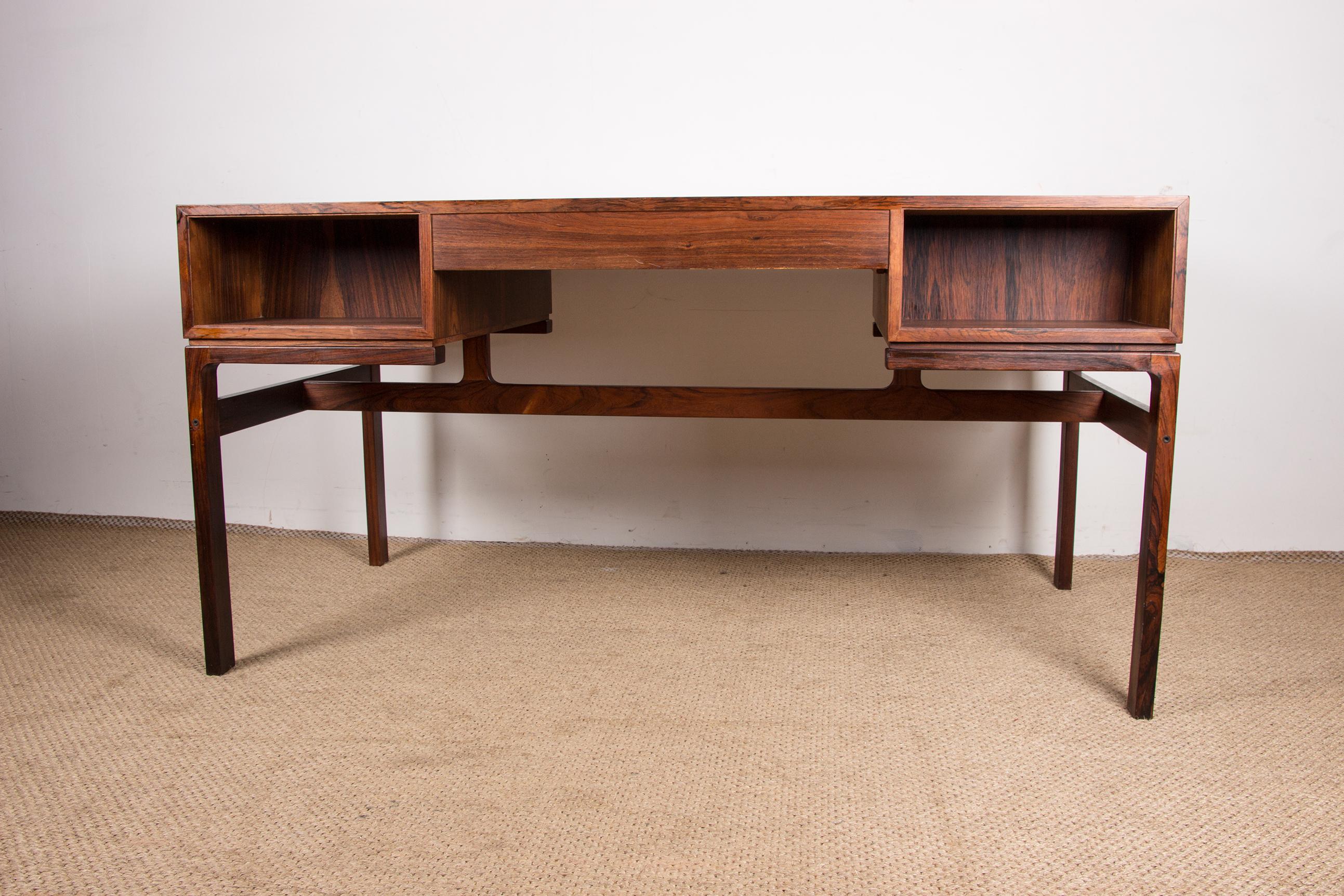 Danish Rosewood Desk, model 80 by Arne Wahl Iversen for Vinde Mobelfabrik 1960. 10
