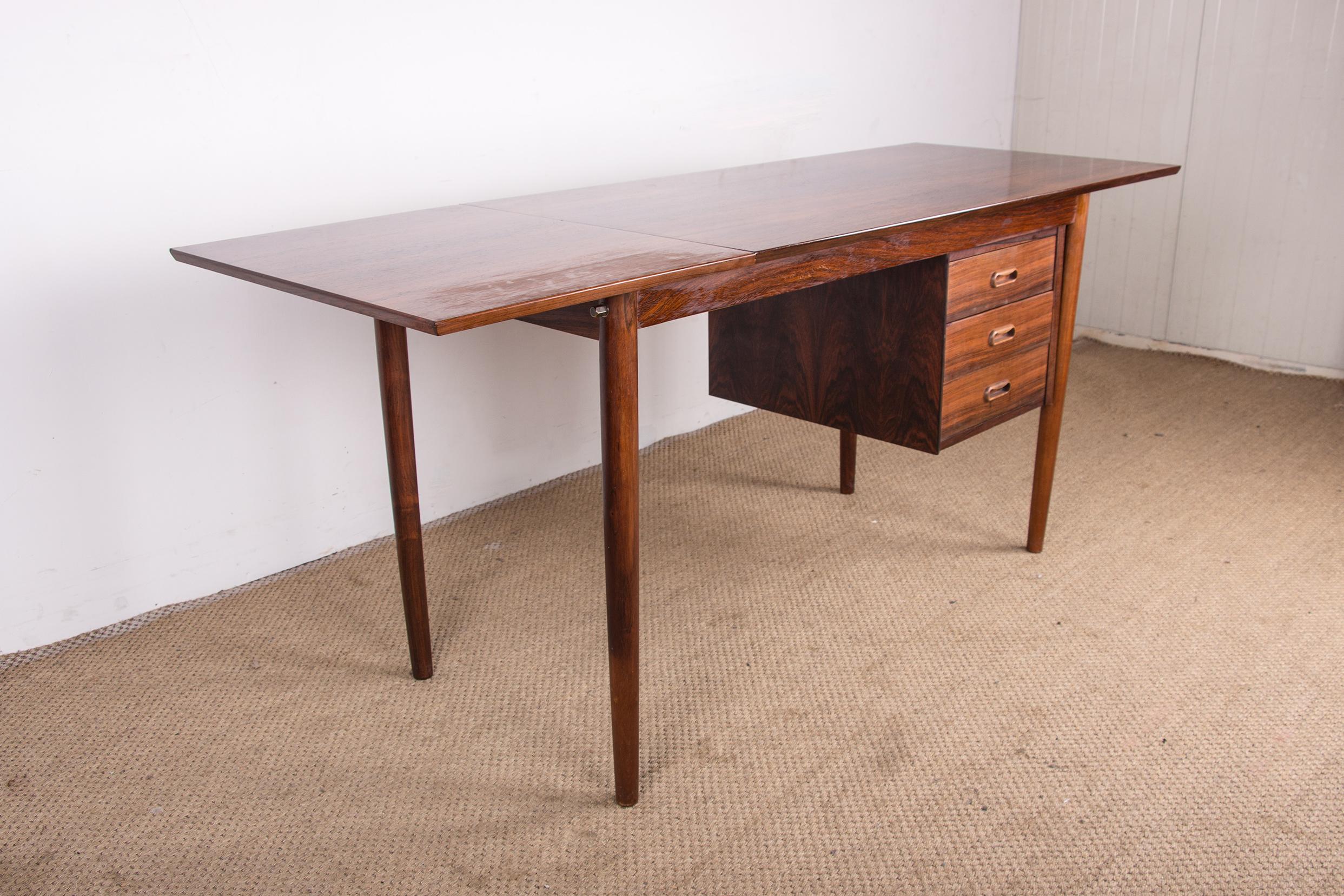 Dänischer Schreibtisch aus Rosenholz mit Verlängerung und schwebender Schachtel, Modell 0S 51 von Arne Vodder im Angebot 6