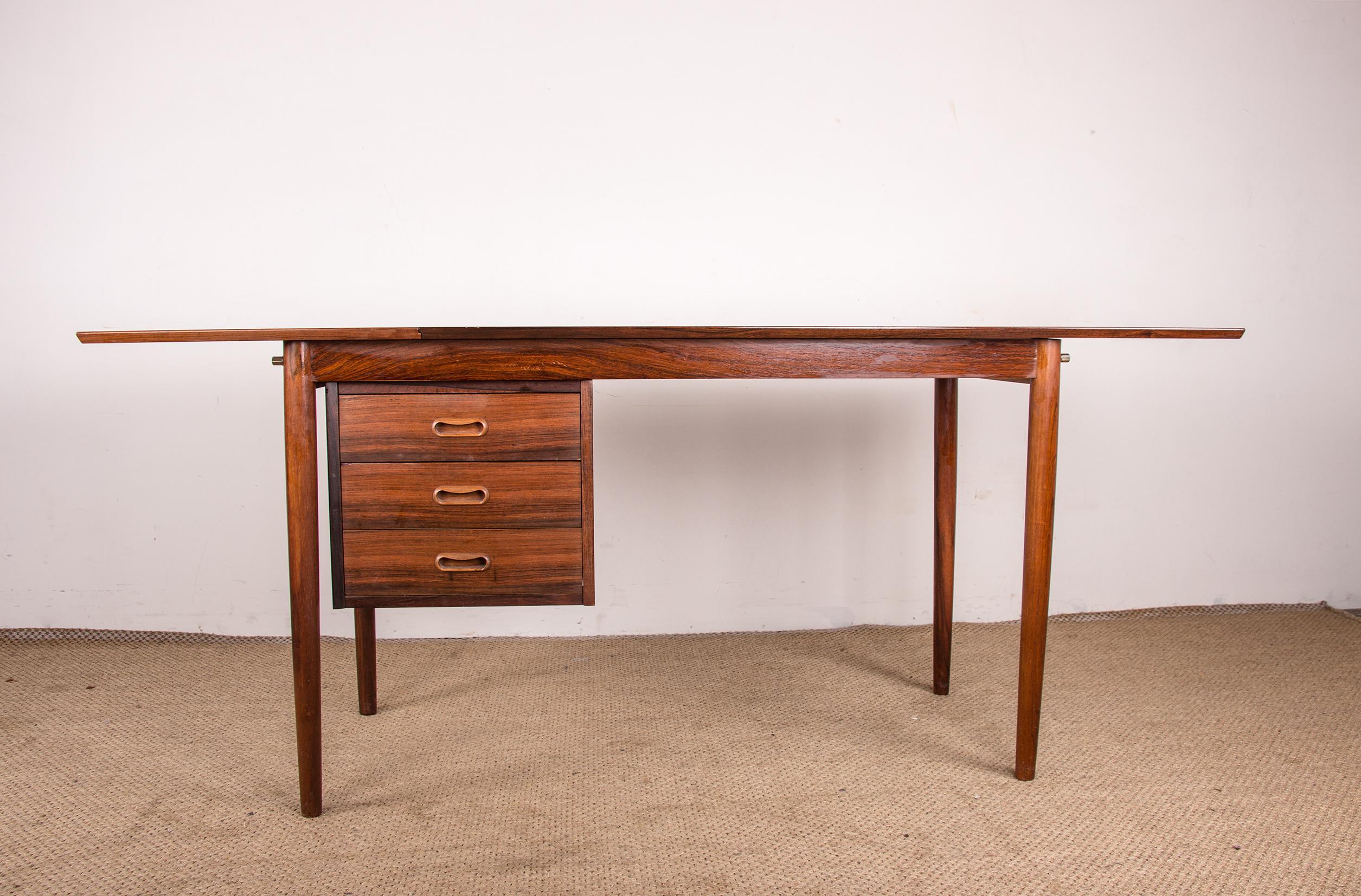 Mid-20th Century Danish rosewood desk with extension and floating box, model 0S 51 by Arne Vodder For Sale