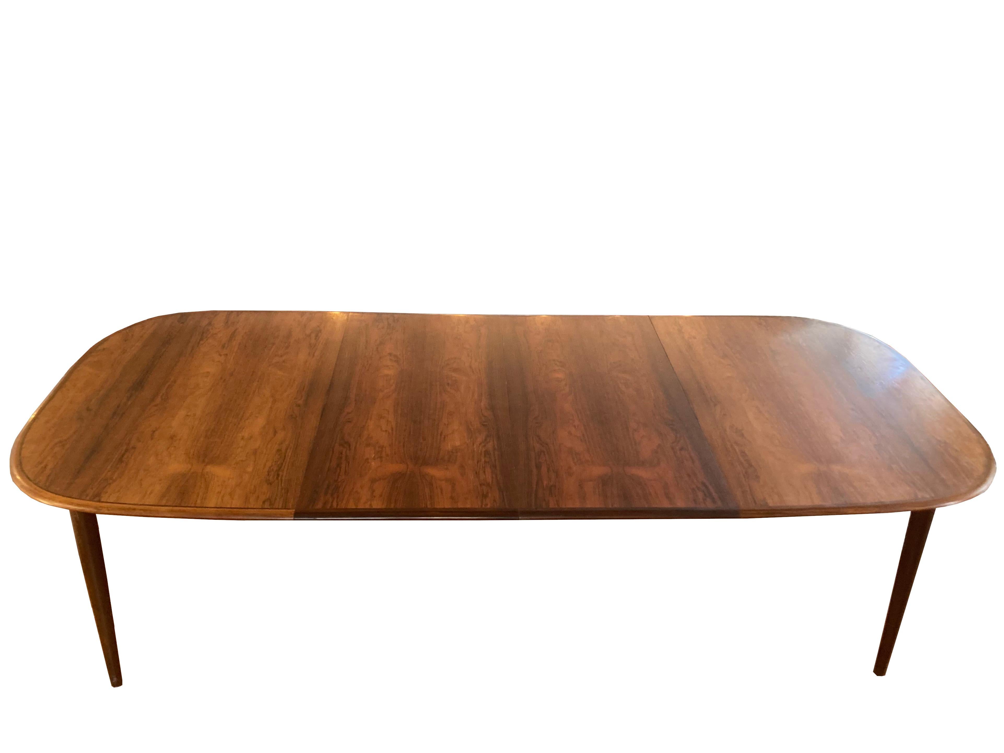 Mid-Century Modern Danish Rosewood Dining Table by Hans Skovmand, circa 1960 For Sale