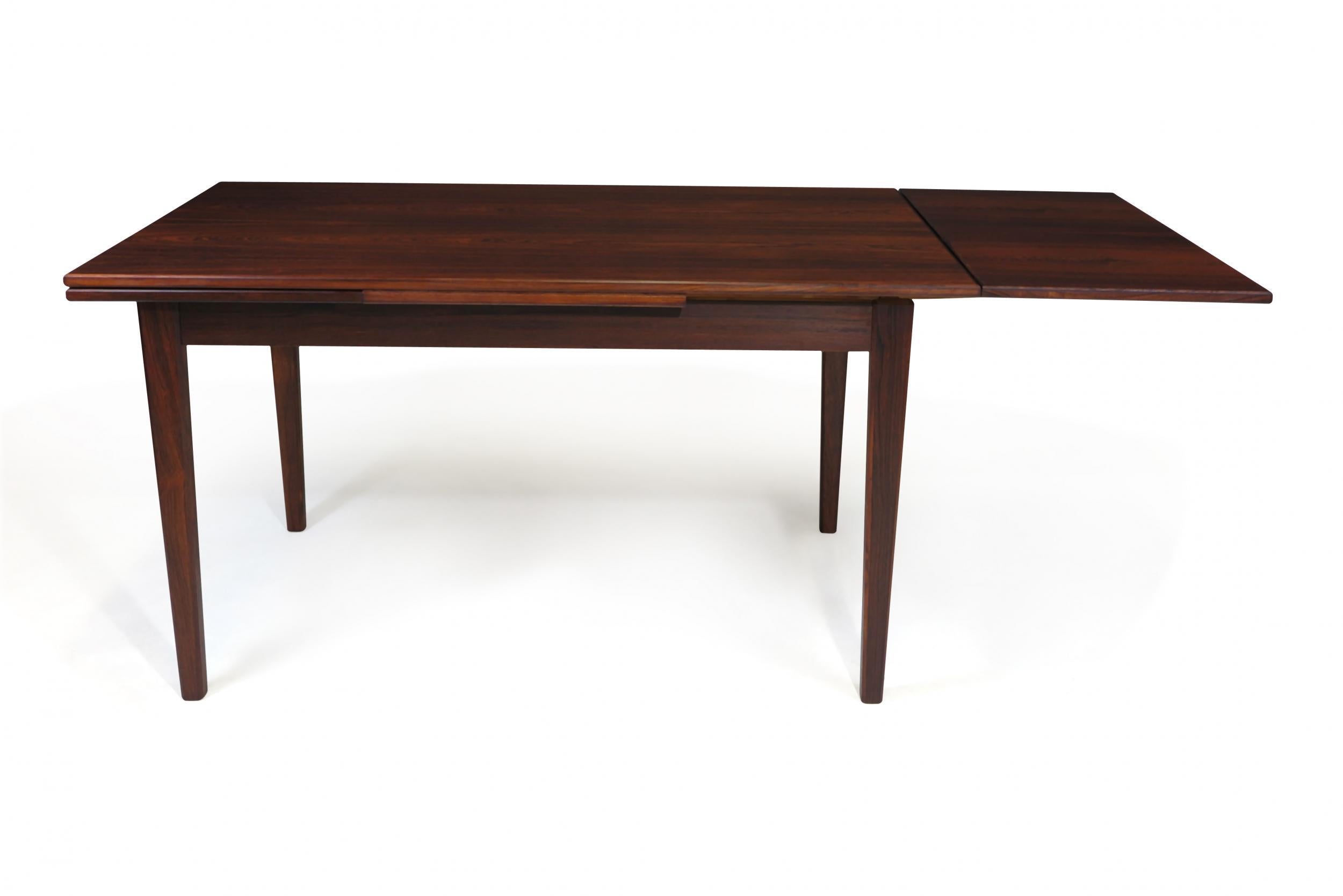 Danish Rosewood Dining Table with Draw-Leaves In Excellent Condition In Oakland, CA
