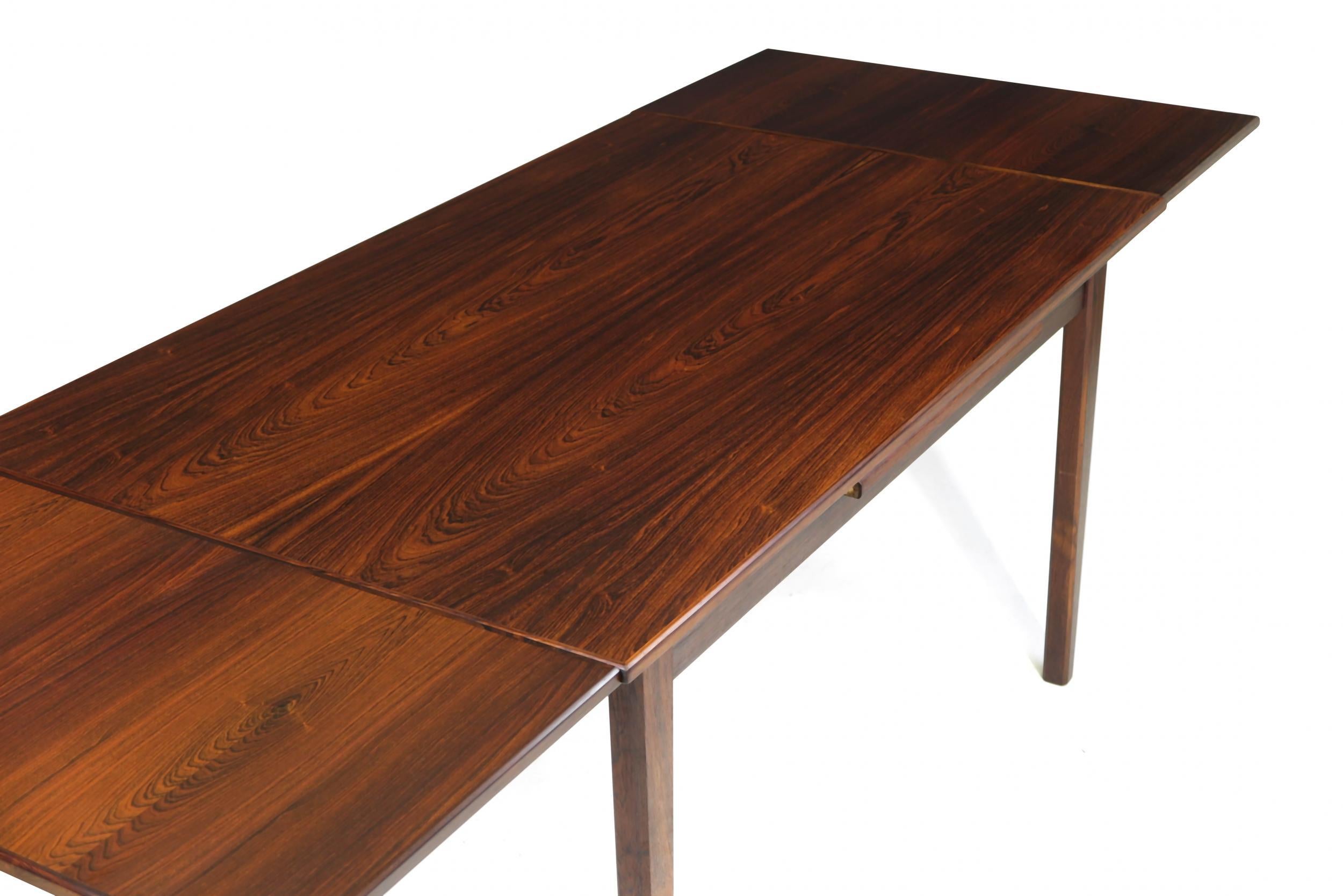 Danish Rosewood Dining Table with Draw-Leaves 2