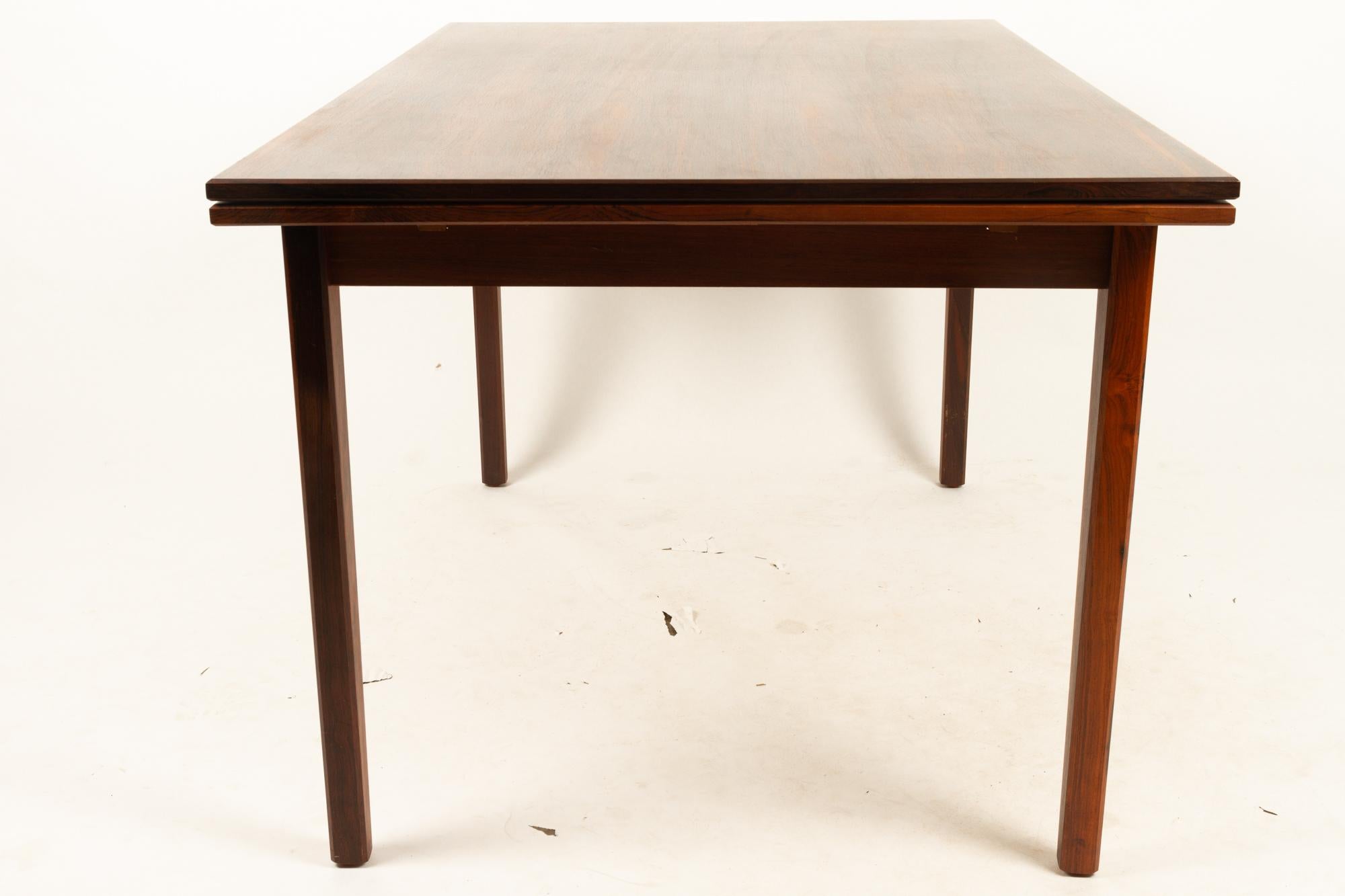 Danish Rosewood Extendable Dining Table, 1960s 5